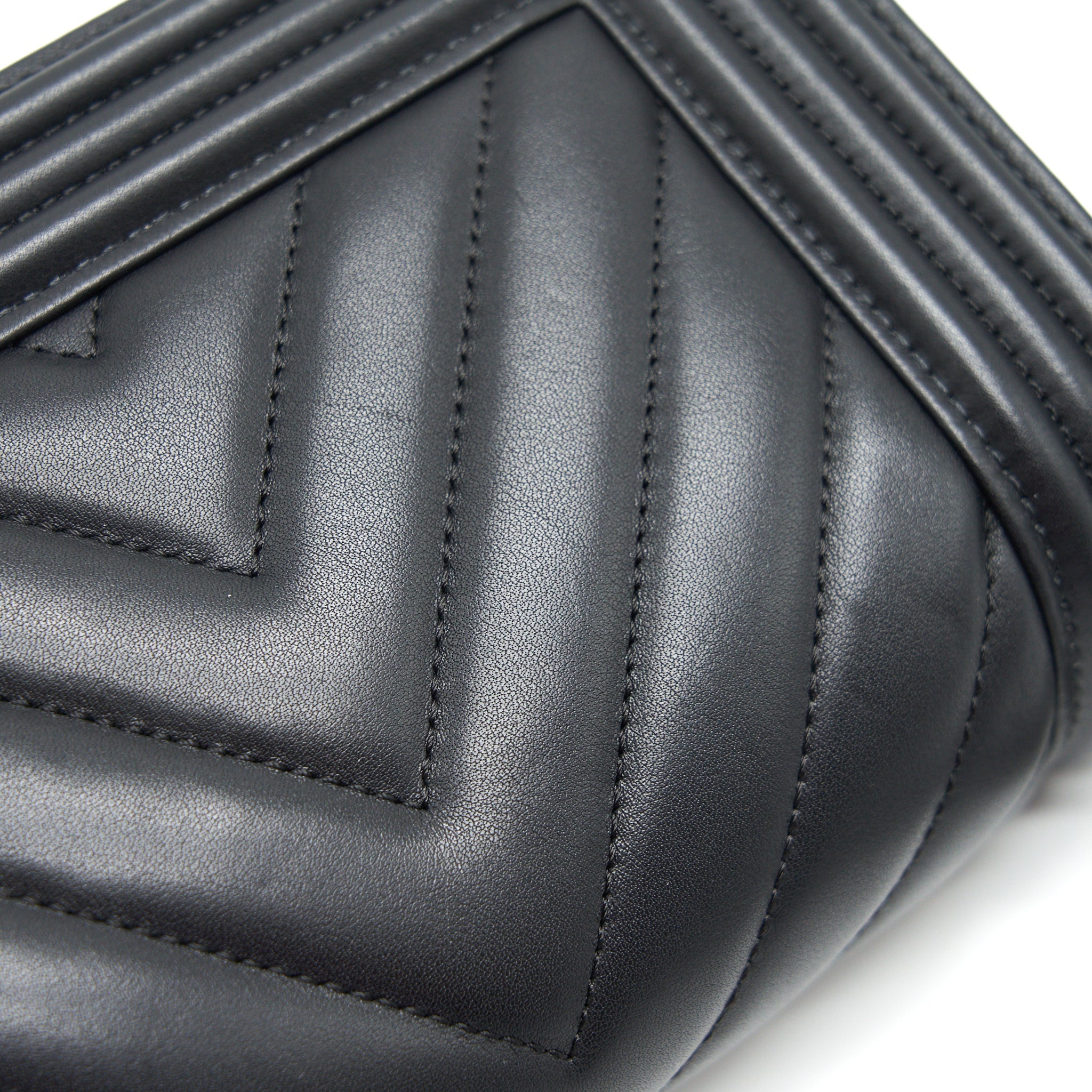 CHANEL SMALL CHEVRON LEBOY BAG CALFSKIN BLACK WITH SHW