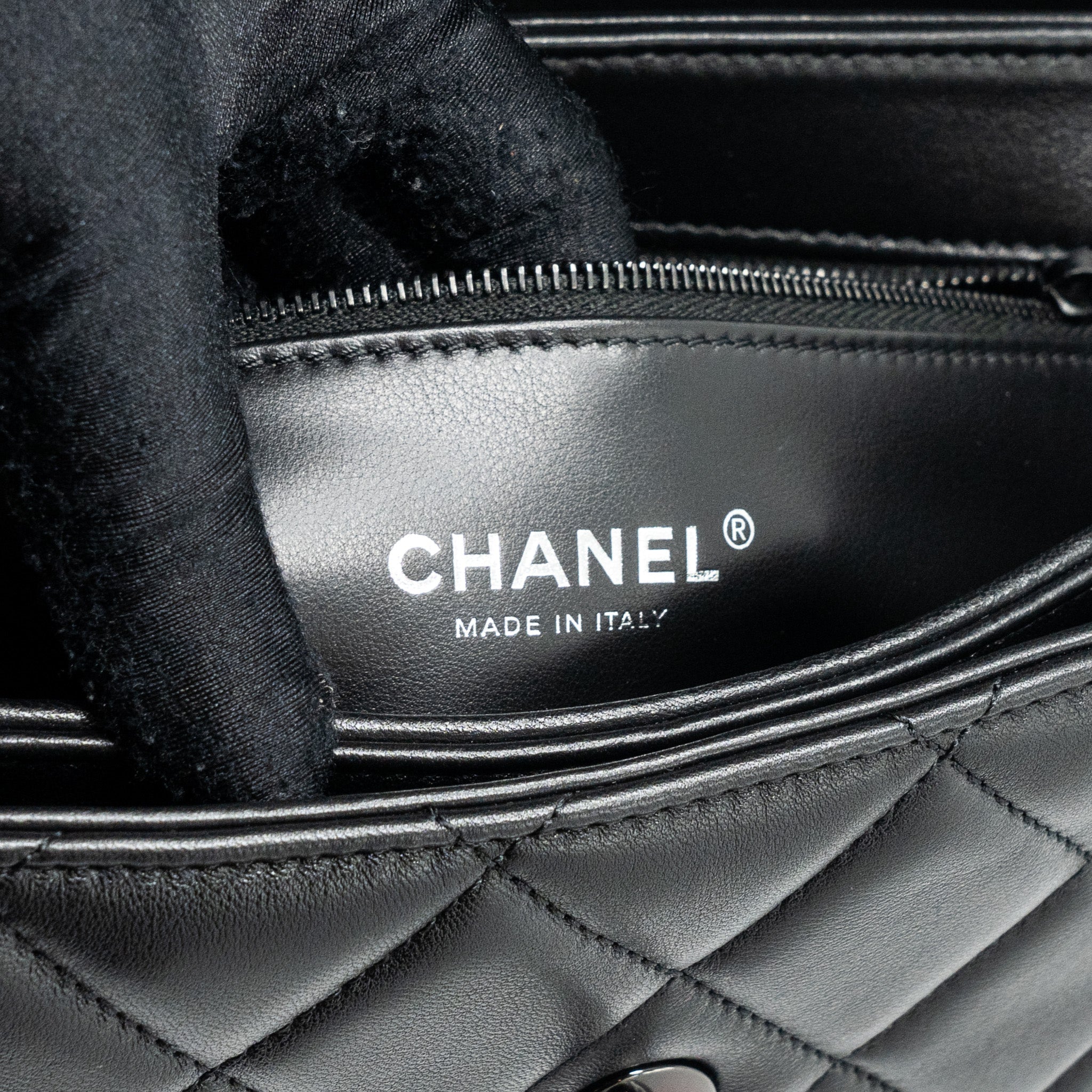 CHANEL SMALL TRENDY CC FLAP BAG LAMBSKIN SO BLACK(MICROCHIP)