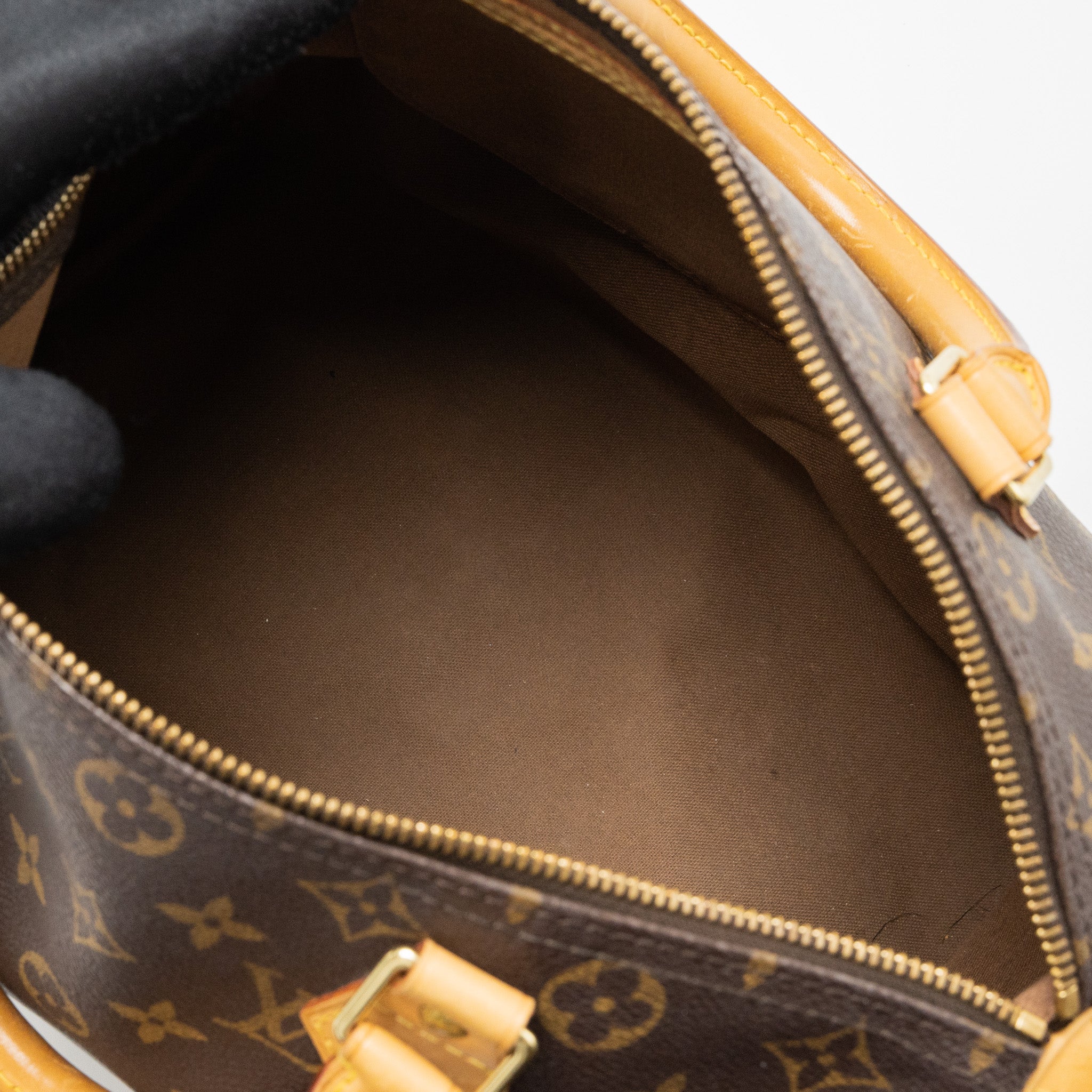 LOUIS VUITTON SPEEDY 30 MONOGRAM CANVAS GHW