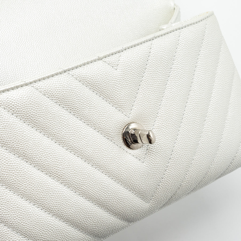 CHANEL CHEVRON SMALL COCO HANDLE CAVIAR IRIDESCENT WHITE SHW