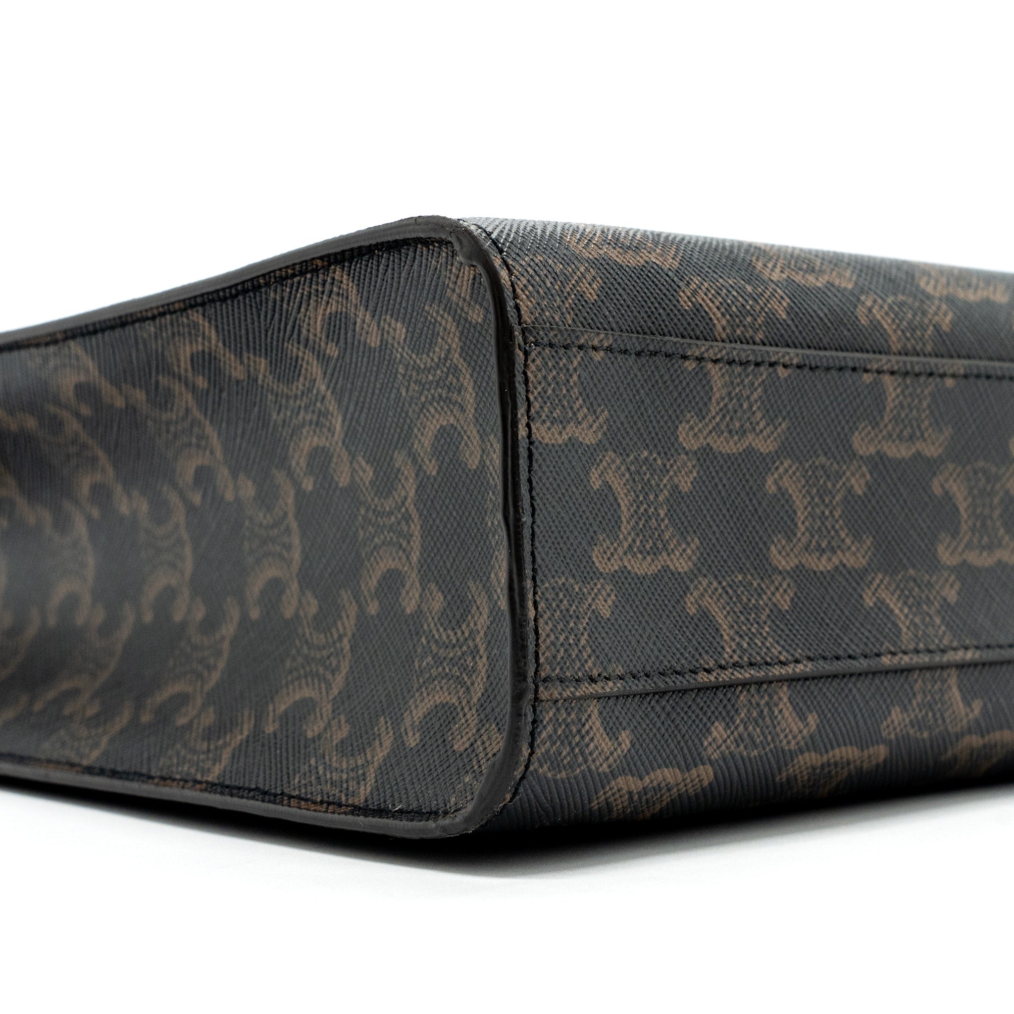 CELINE VERTICAL CABAS TRIOMPHE CANVAS GHW