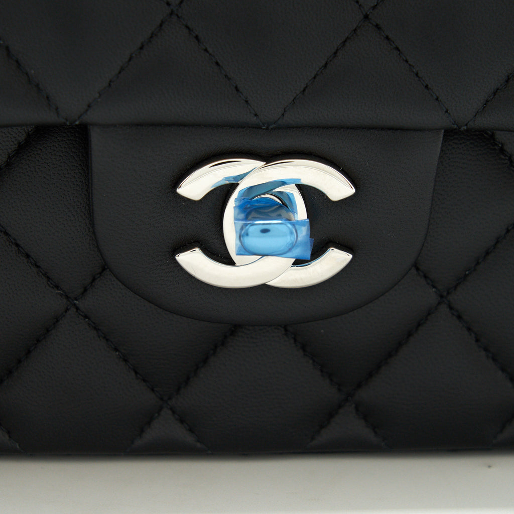 CHANEL SMALL CLASSIC DOUBLE FLAP BAG LAMBSKIN BLACK SHW (MICROCHIP)