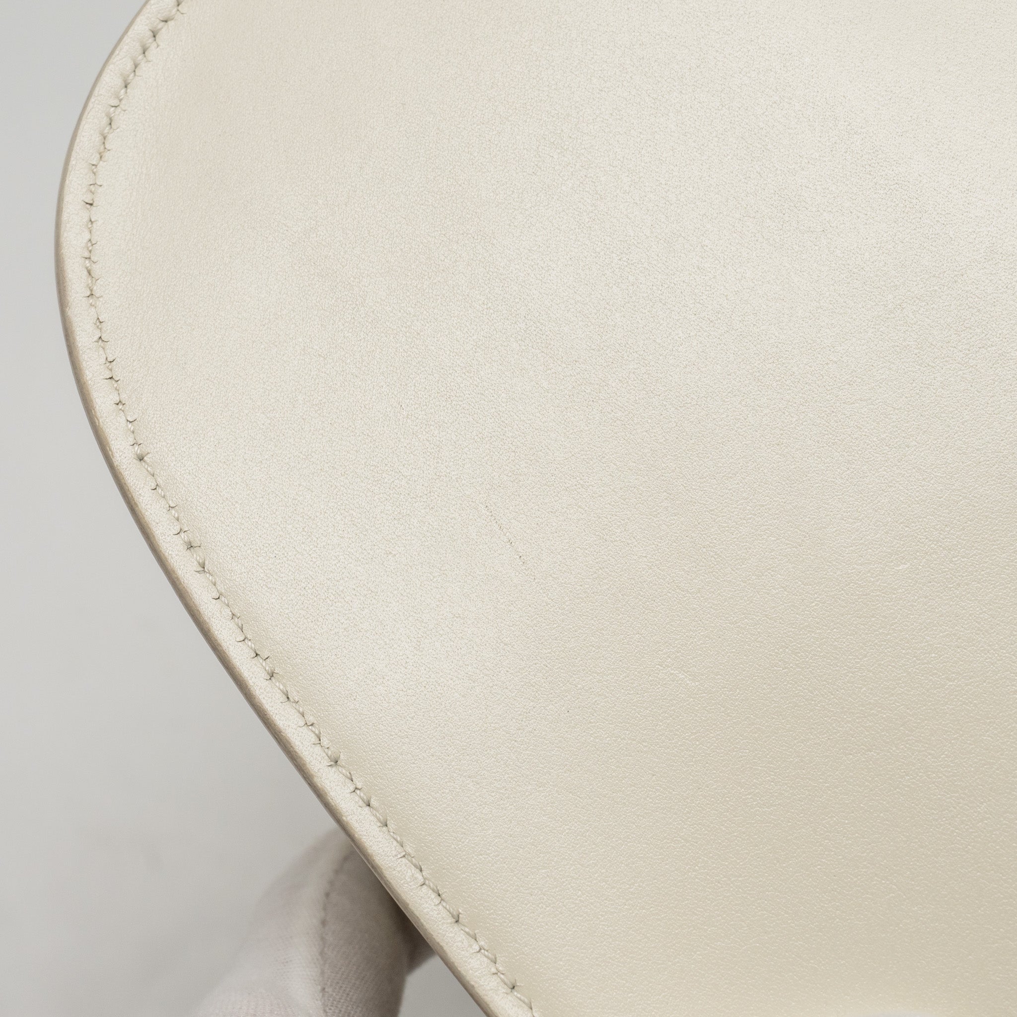 DIOR MEDIUM DIOR BOBBY BAG CALFSKIN WHITE GHW