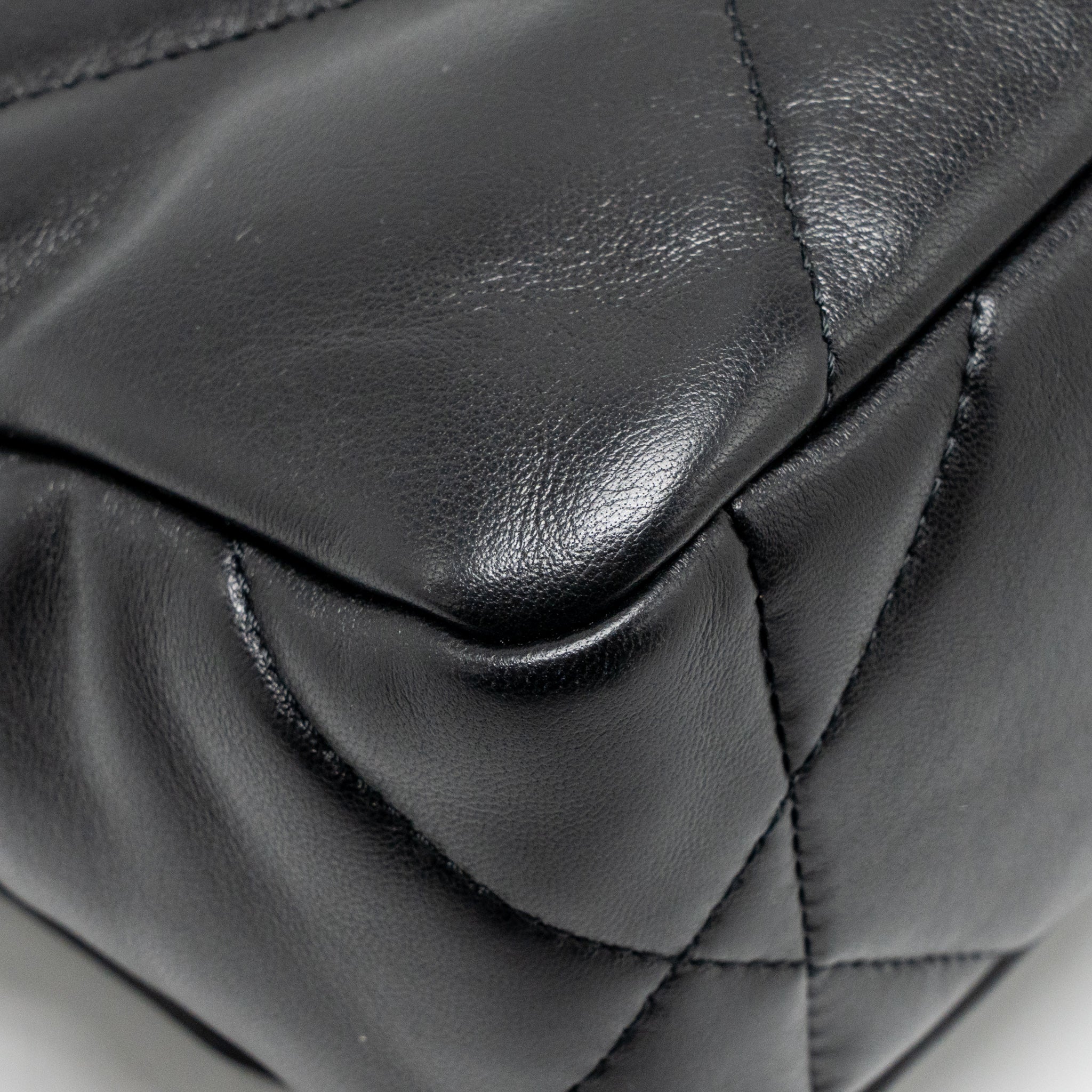 CHANEL SMALL 19 BAG GOATSKIN BLACK MULTICOLOR HARDWARE