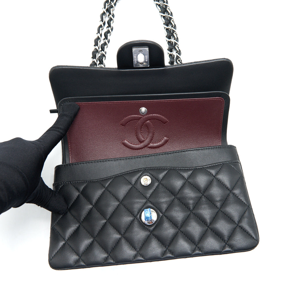 CHANEL SMALL CLASSIC DOUBLE FLAP BAG LAMBSKIN BLACK SHW (MICROCHIP)
