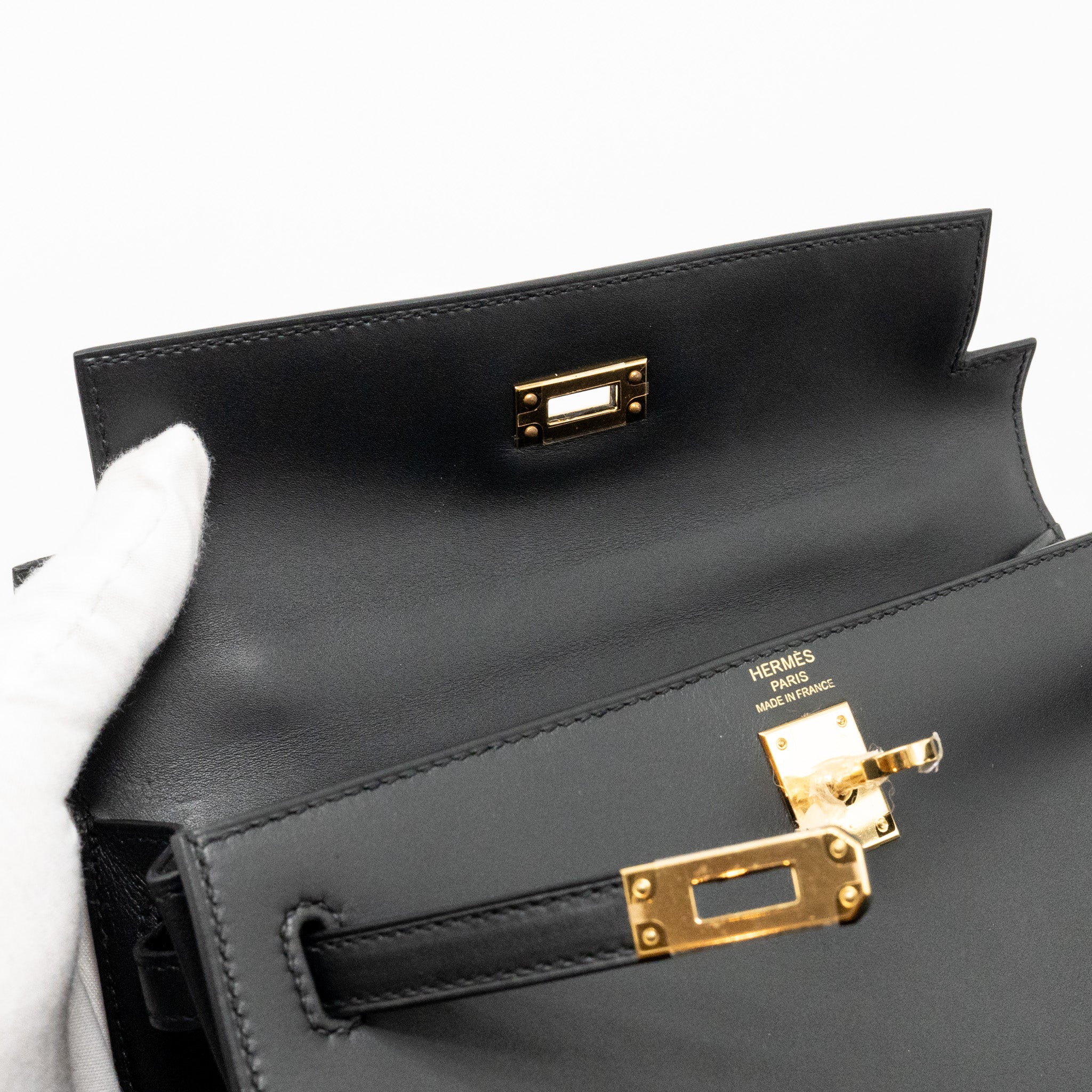 HERMES KELLY 25 SOMBRERO BLACK GHW