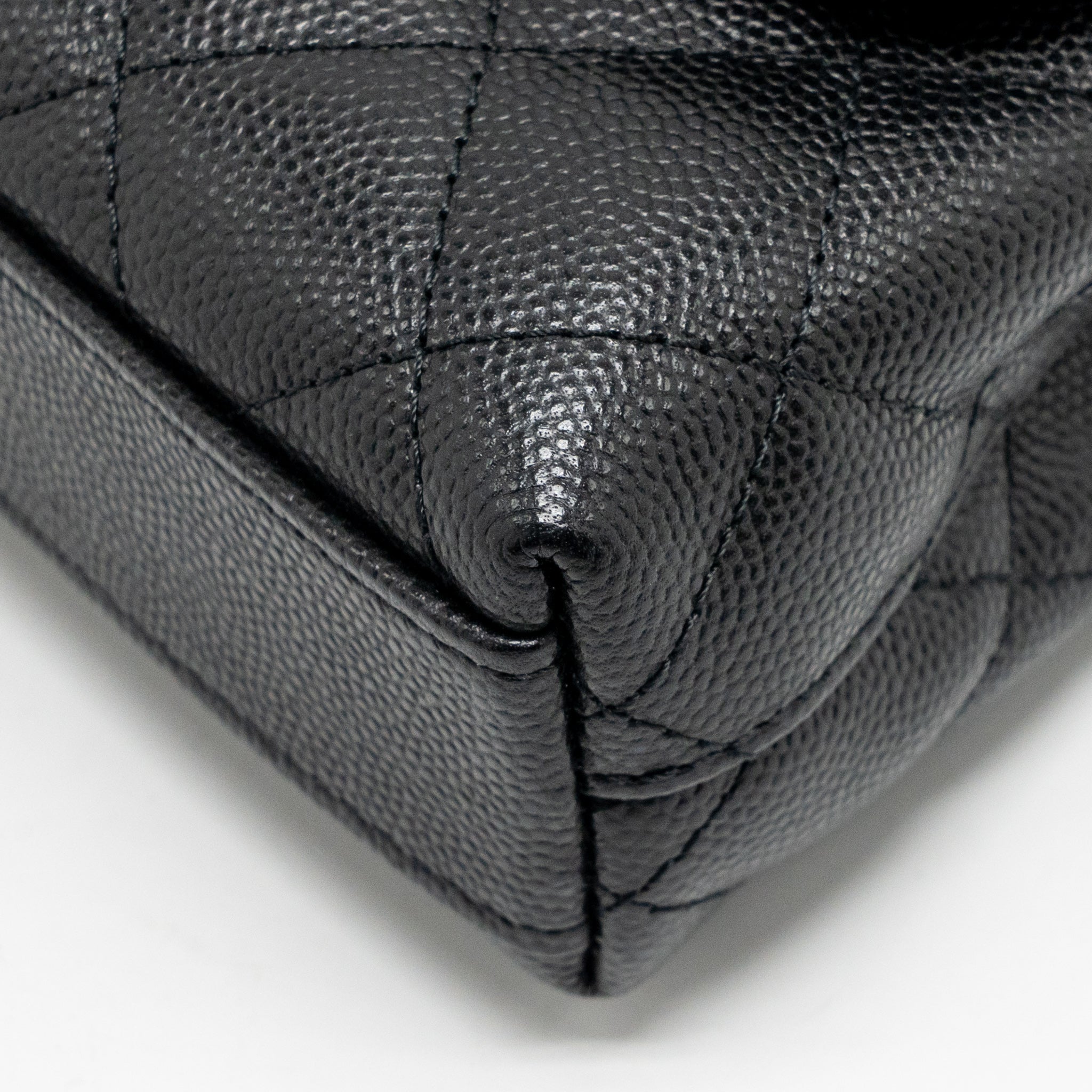 CHANEL COCO HANDLE CLUTCH WITH CHAIN CAVIAR BLACK LGHW (MICROCHIP)