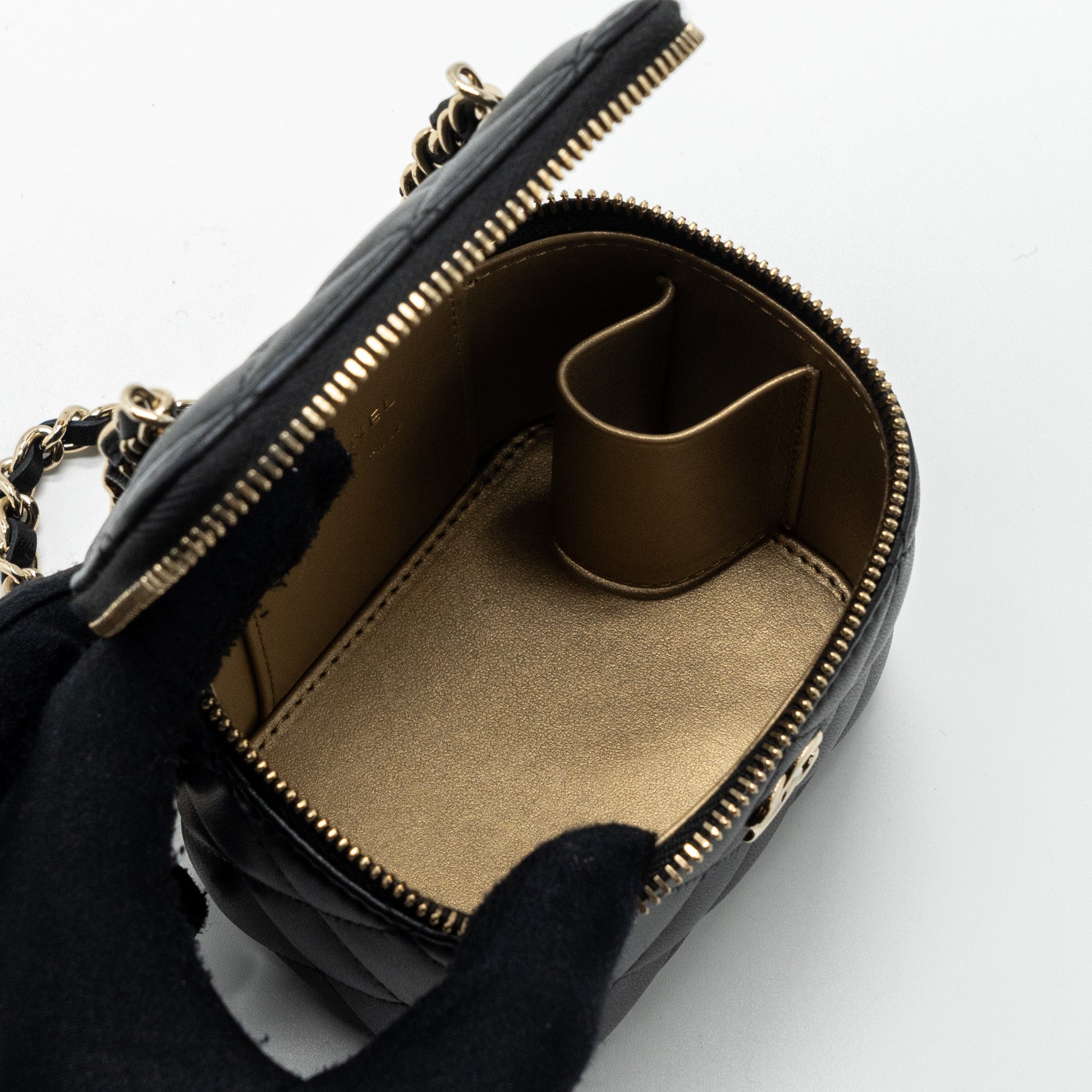 CHANEL PEARL CRUSH MINI VANITY CASE LAMBSKIN BLACK LGHW(MICROCHIP)