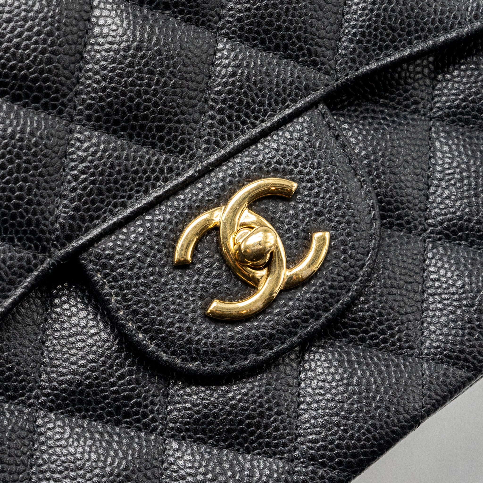 CHANEL JUMBO CLASSIC DOUBLE FLAP BAG CAVIAR BLACK GHW