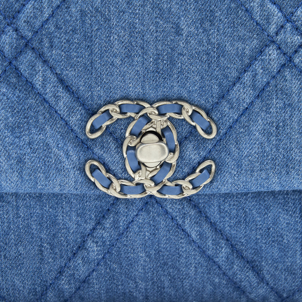 CHANEL 22P DENIM SMALL 19 BAG LIGHT BLUE GOLD/SLIVER HARDWARE