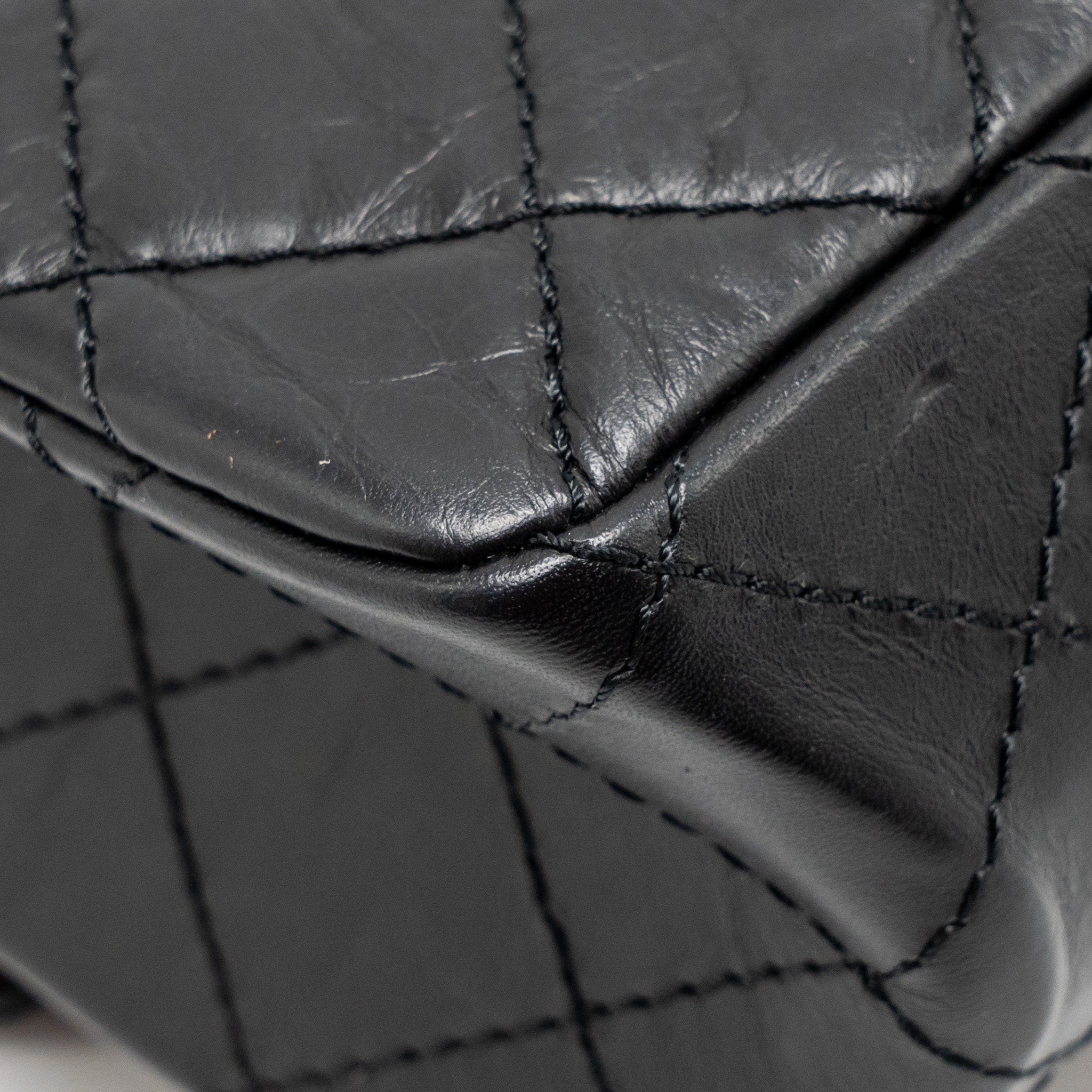 CHANEL LARGE 2.55 REISSUE FLAP BAG AGED CALFSKIN BLACK GHW