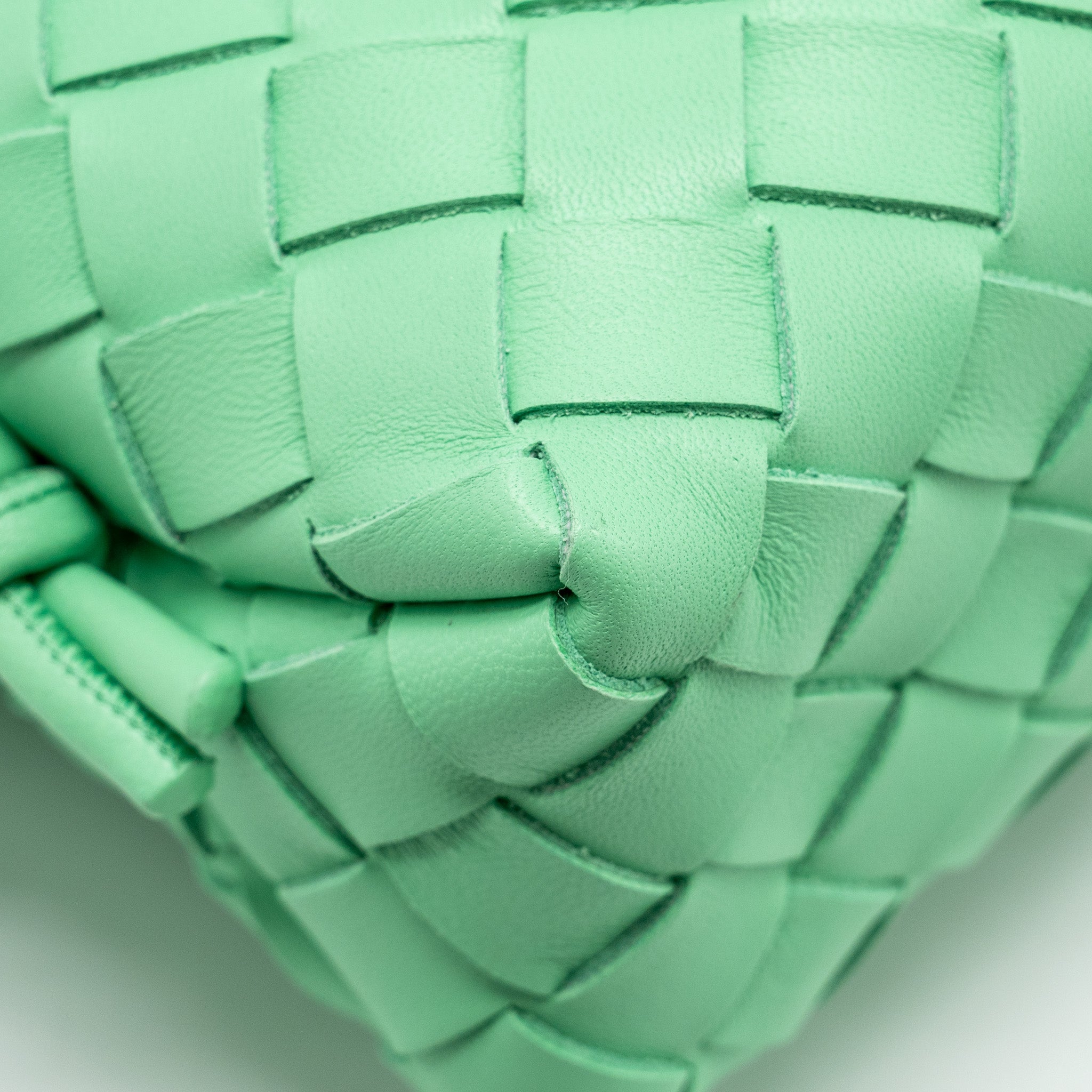 BOTTEGA VENETA MINI LOOP CAMERA BAG LAMBSKIN LIGHT GREEN SHW