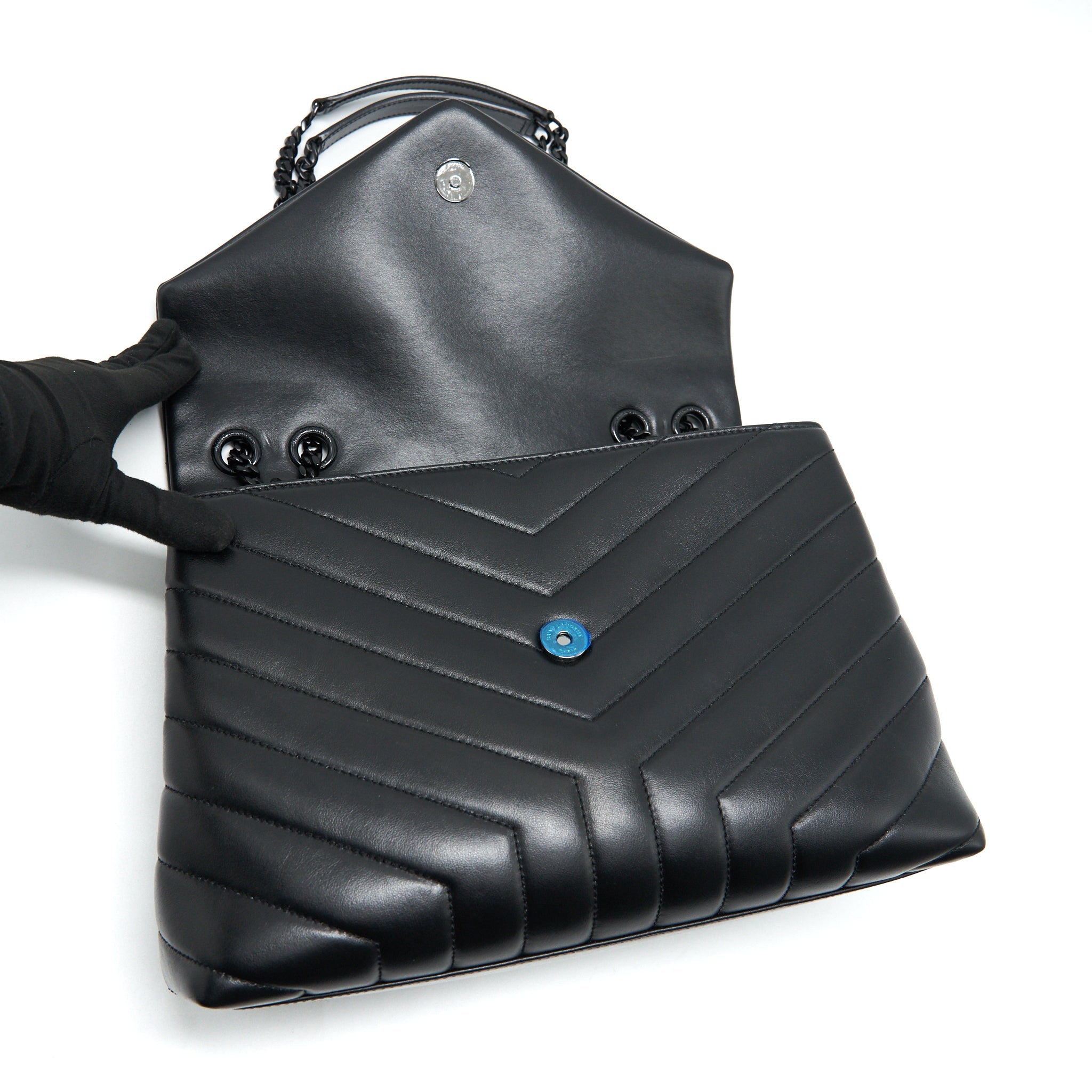 SAINT LAURENT / YSL MEDIUM LOU LOU BAG SO BLACK