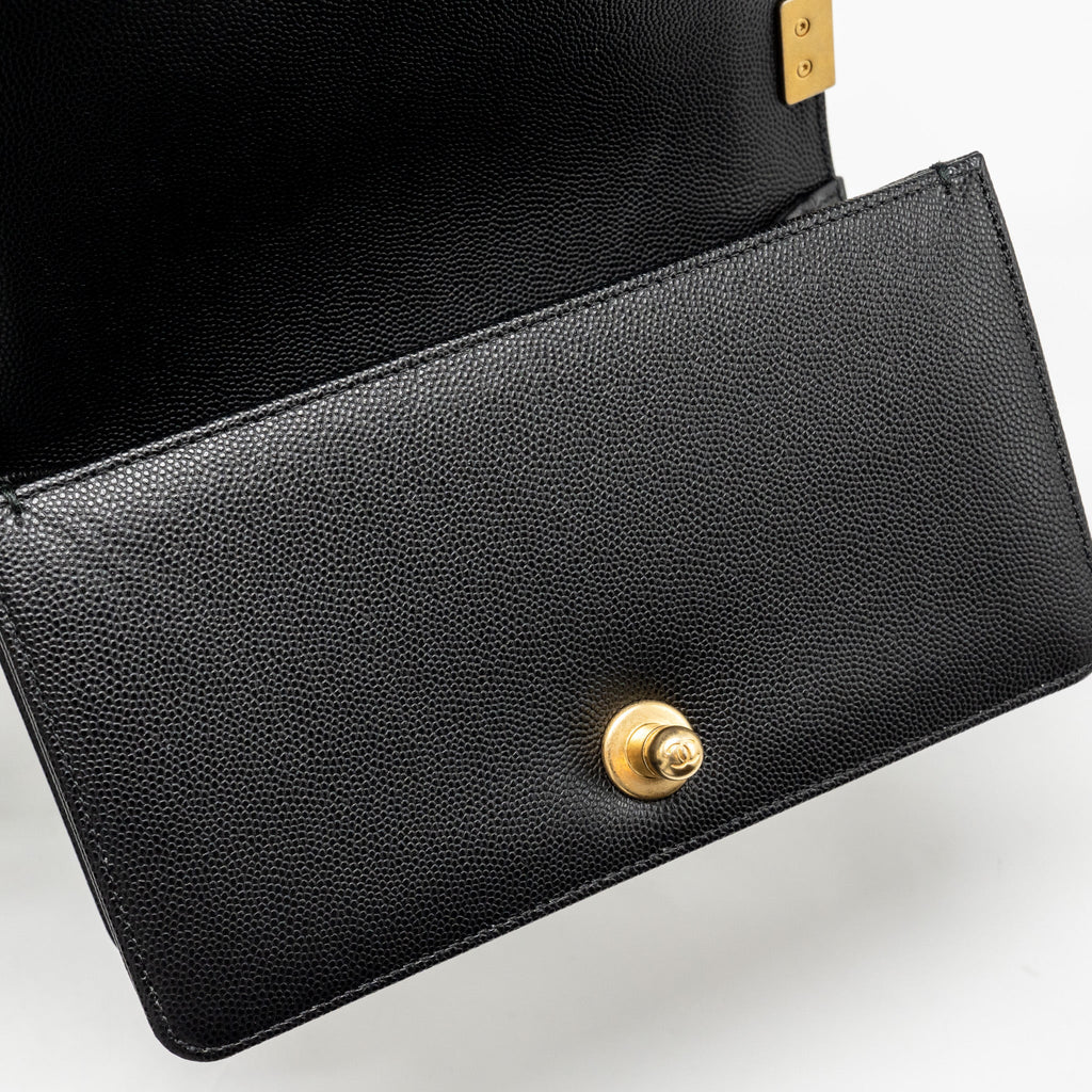 CHANEL SMALL BOY BAG CAVIAR BLACK GHW