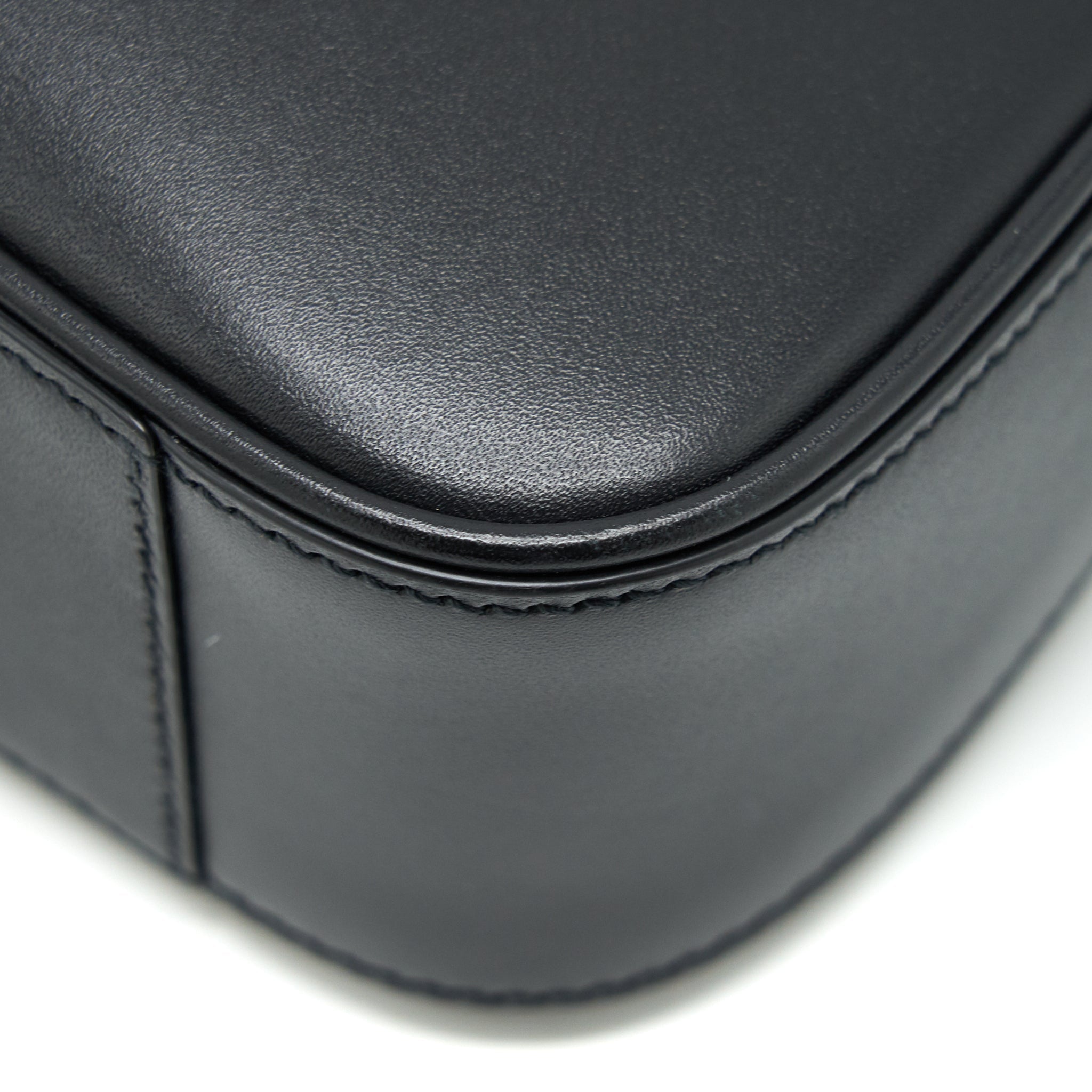 SAINT LAURENT LE 5 A 7 HOBO BAG CALFSKIN BLACK GHW