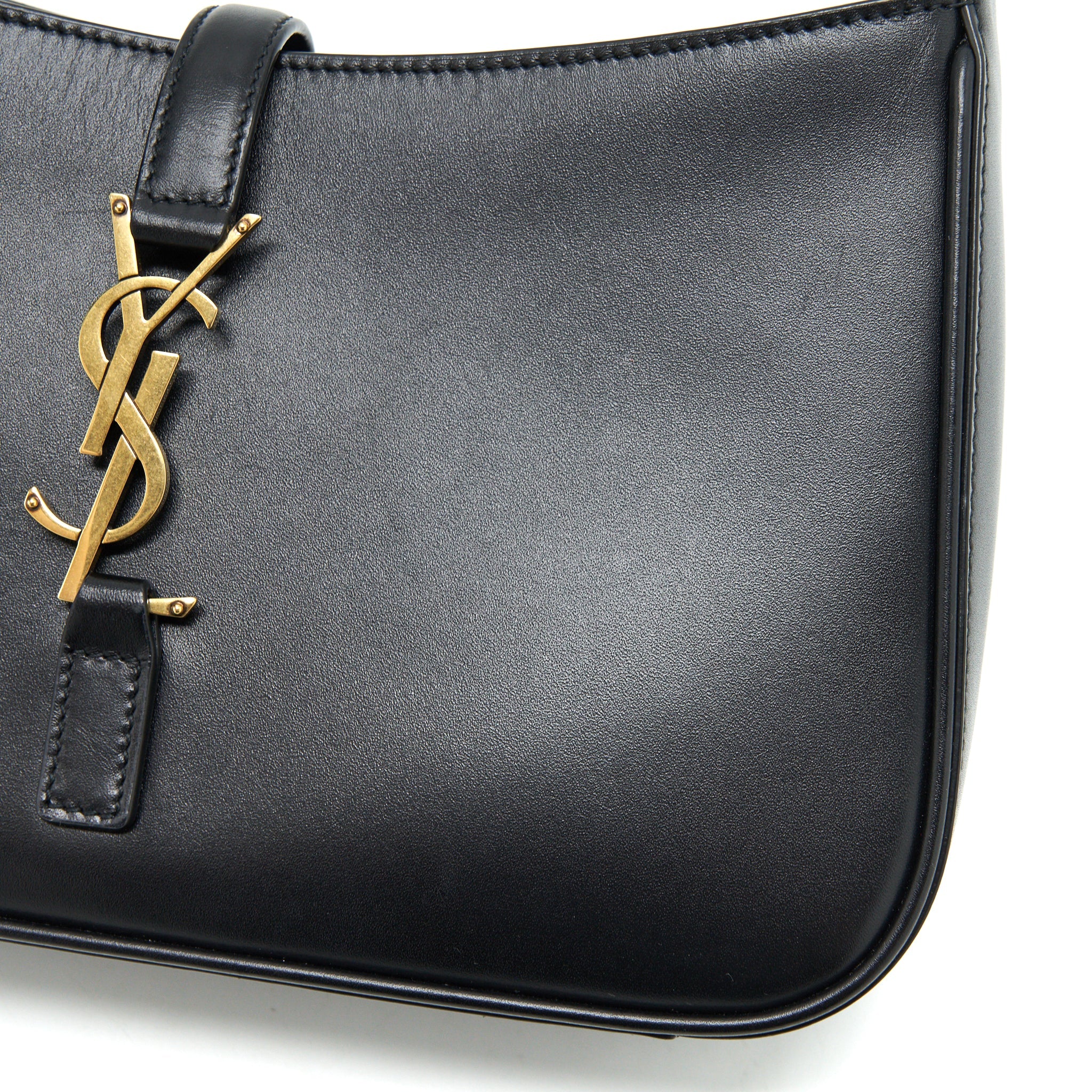 SAINT LAURENT LE 5 A 7 HOBO BAG CALFSKIN BLACK GHW