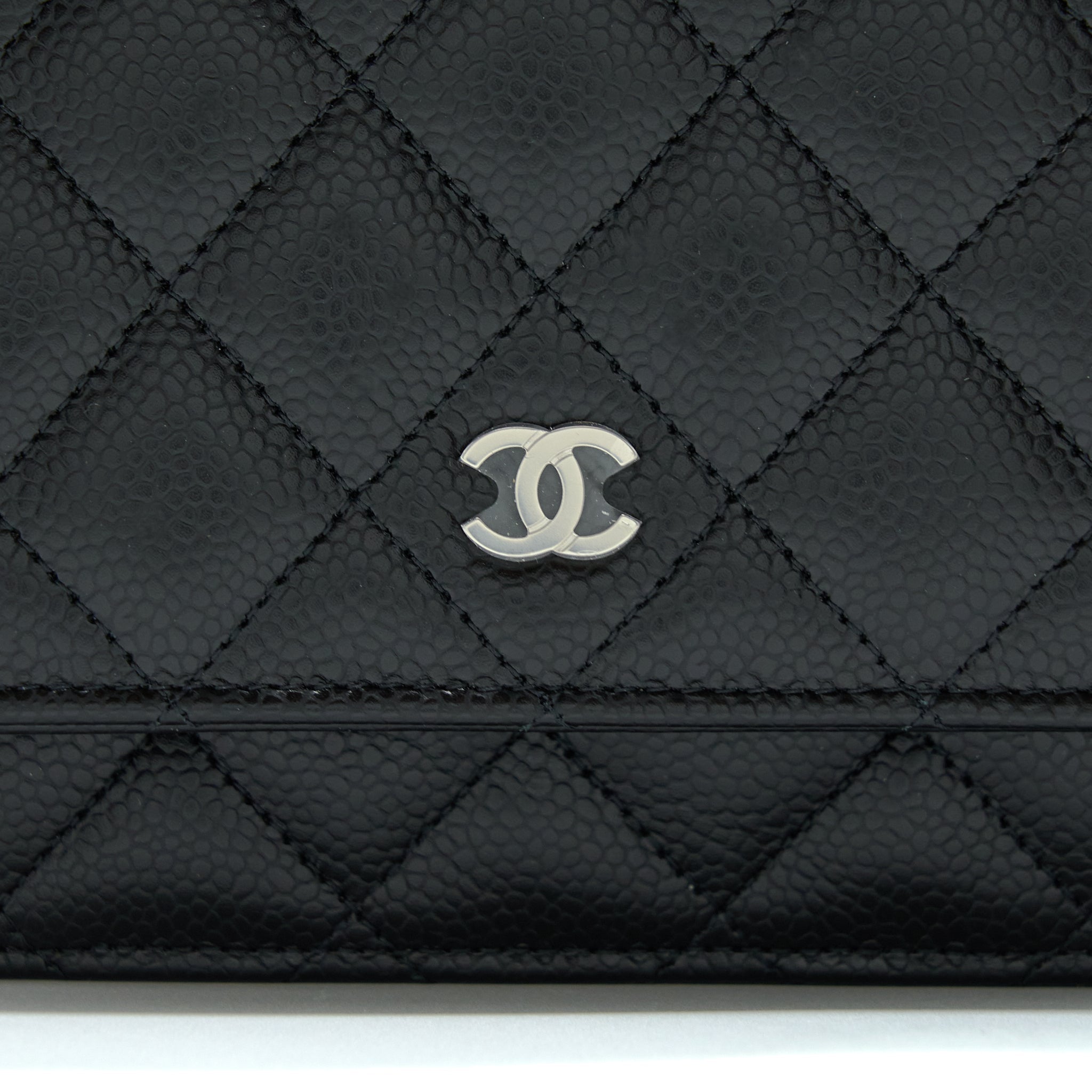 CHANEL CLASSIC WALLET ON CHAIN CAVIAR BLACK SHW (MICROCHIP)