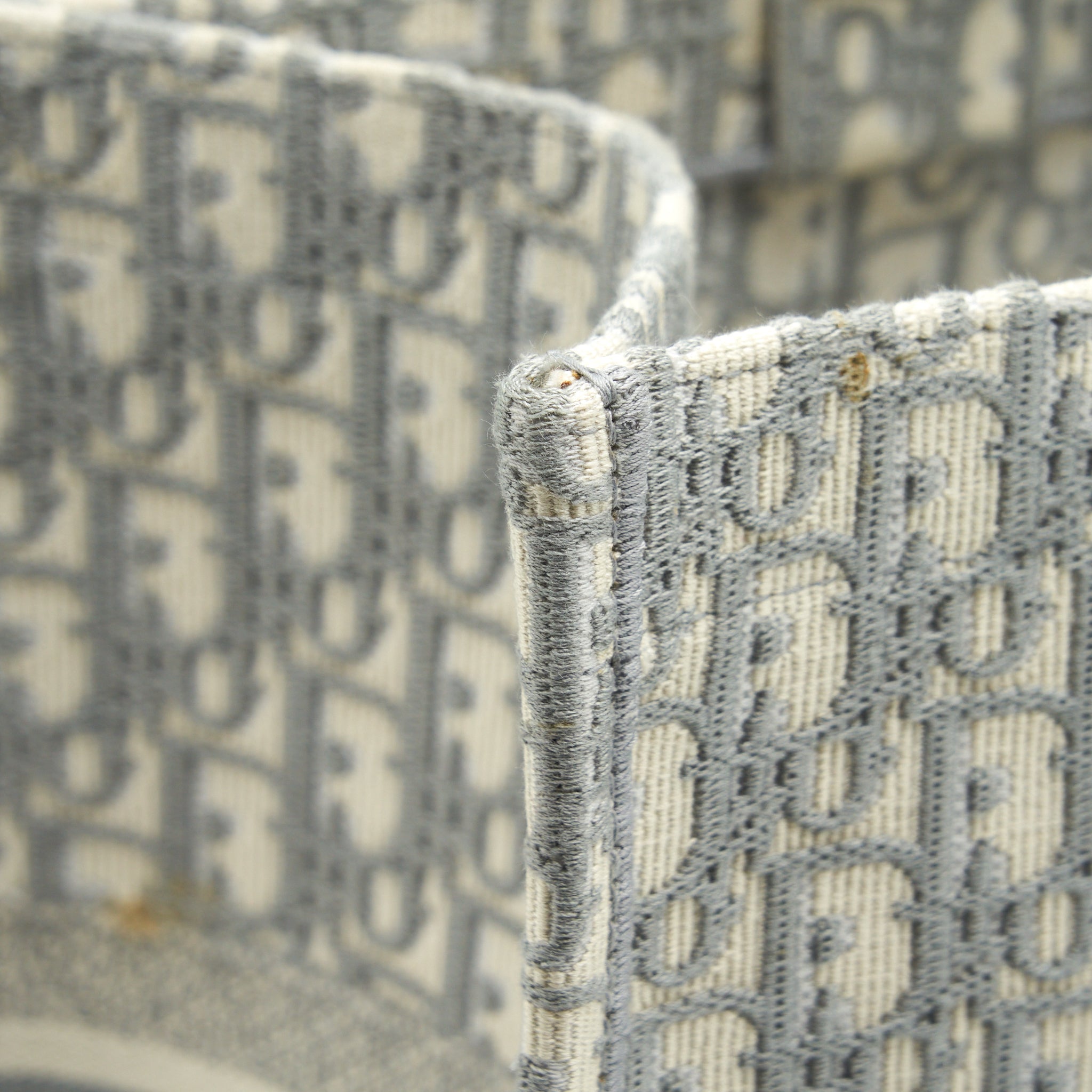 DIOR LARGE DIOR BOOK TOTE GREY OBLIQUE EMBROIDERY