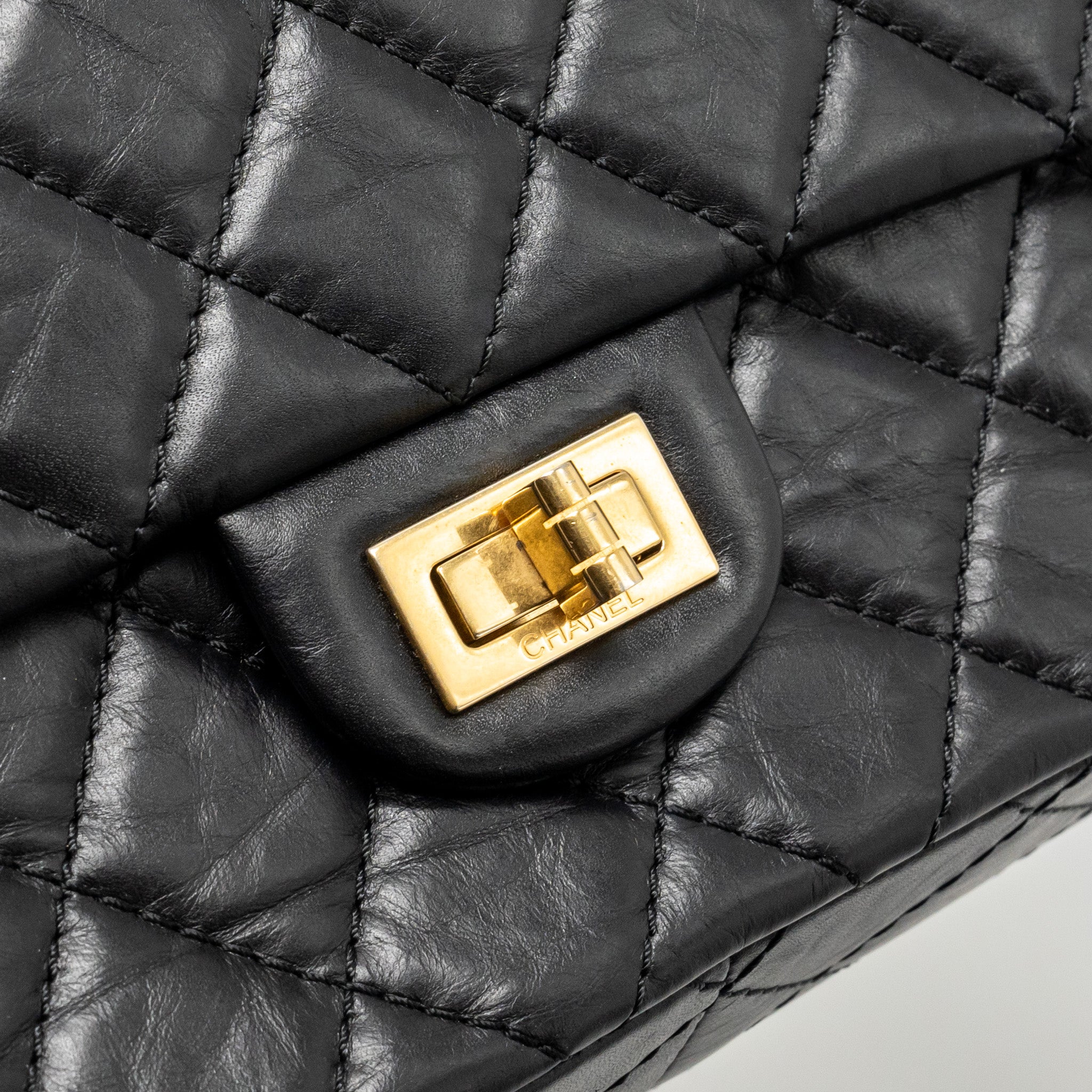 CHANEL LARGE 2.55 226 REISSUE DOUBLE FLAP BAG AGED CALFSKIN BLACK GHW