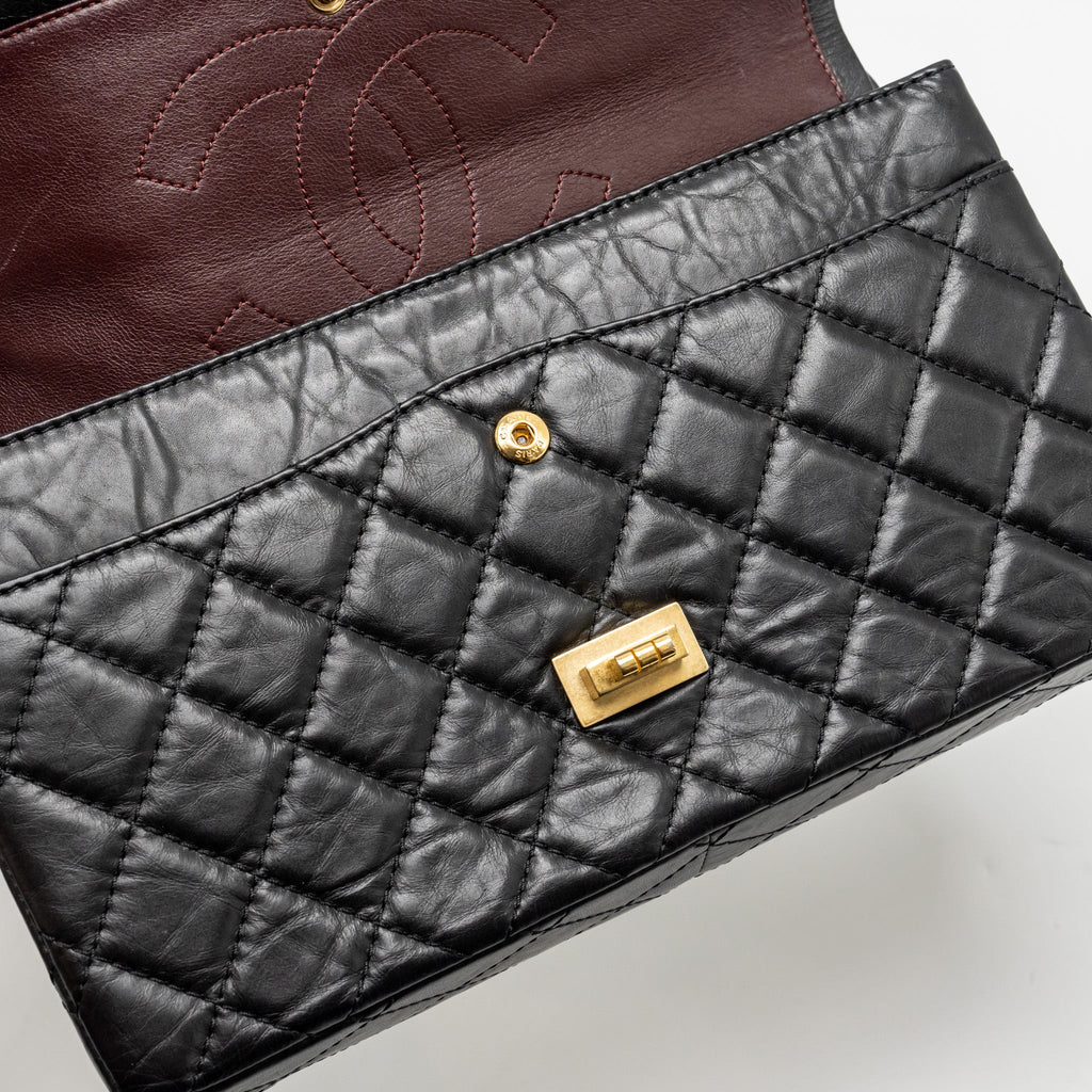 CHANEL LARGE 2.55 226 REISSUE DOUBLE FLAP BAG AGED CALFSKIN BLACK GHW
