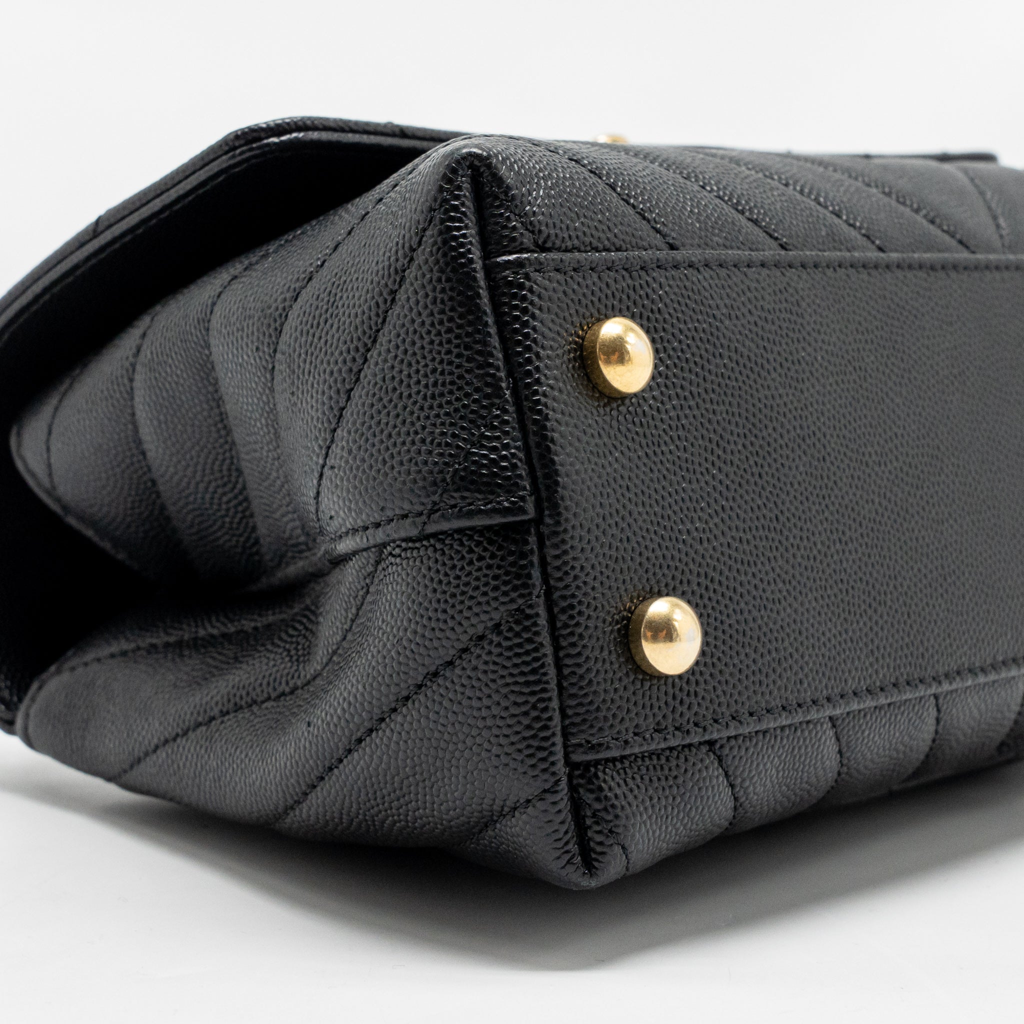 CHANEL SMALL COCO HANDLE WITH LIZARD EMBOSSED HANDLE CHEVRON CAVIAR BLACK GHW
