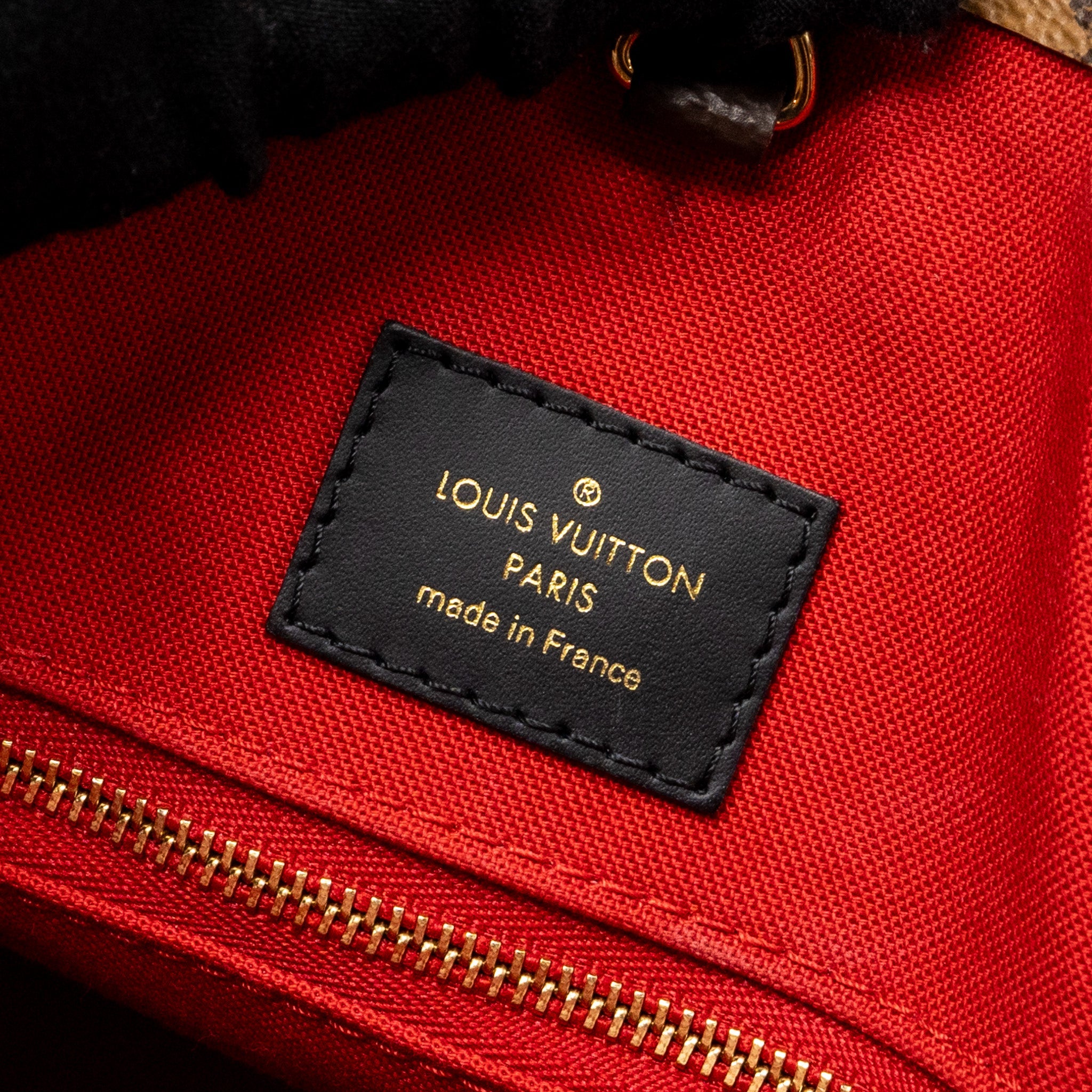 LOUIS VUITTON ONTHEGO MM MONOGRAM CANVAS GHW