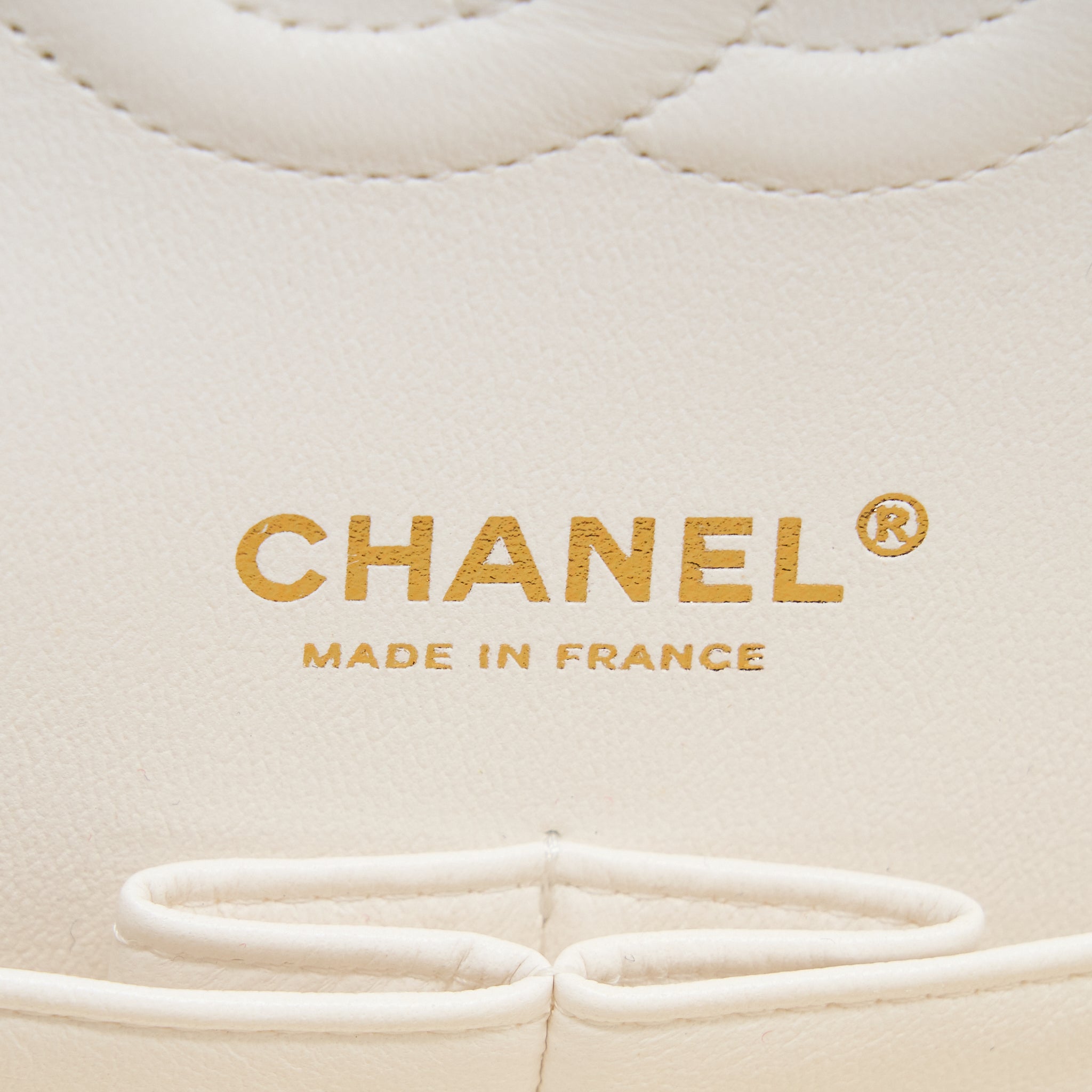 CHANEL MEDIUM CLASSIC DOUBLE FLAP BAG CAVIAR WHITE LGHW