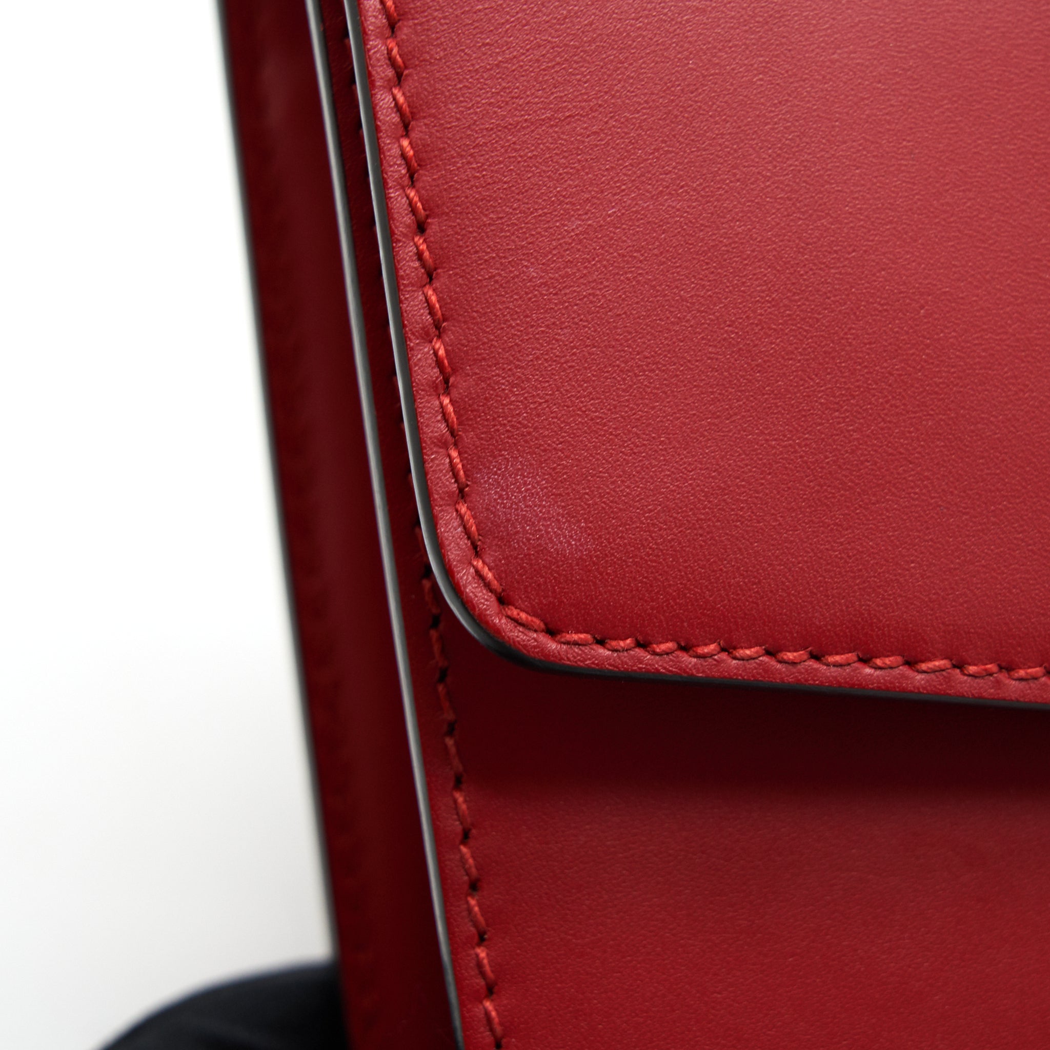 GUCCI SYLVIA BAG RED GHW