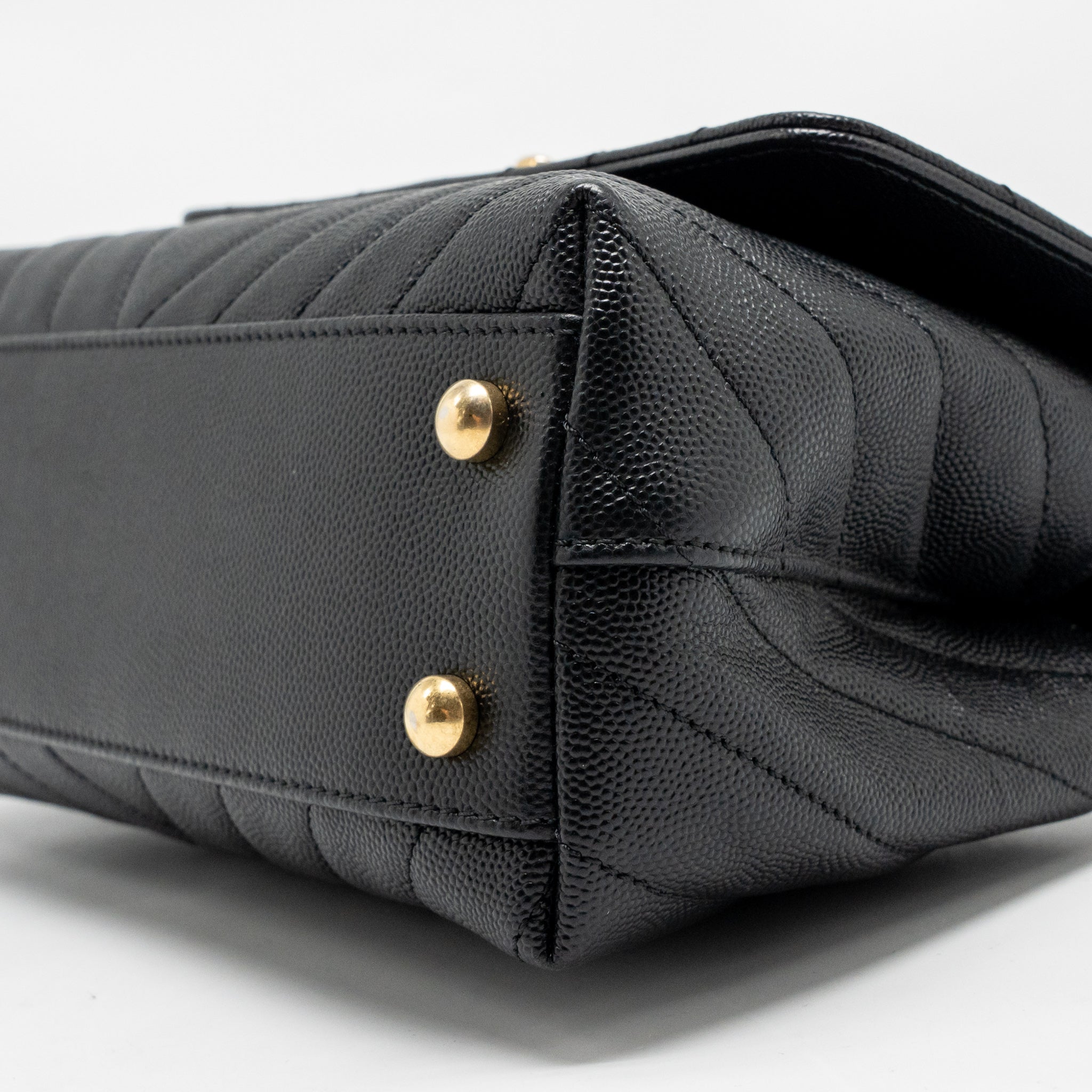 CHANEL SMALL COCO HANDLE WITH LIZARD EMBOSSED HANDLE CHEVRON CAVIAR BLACK GHW