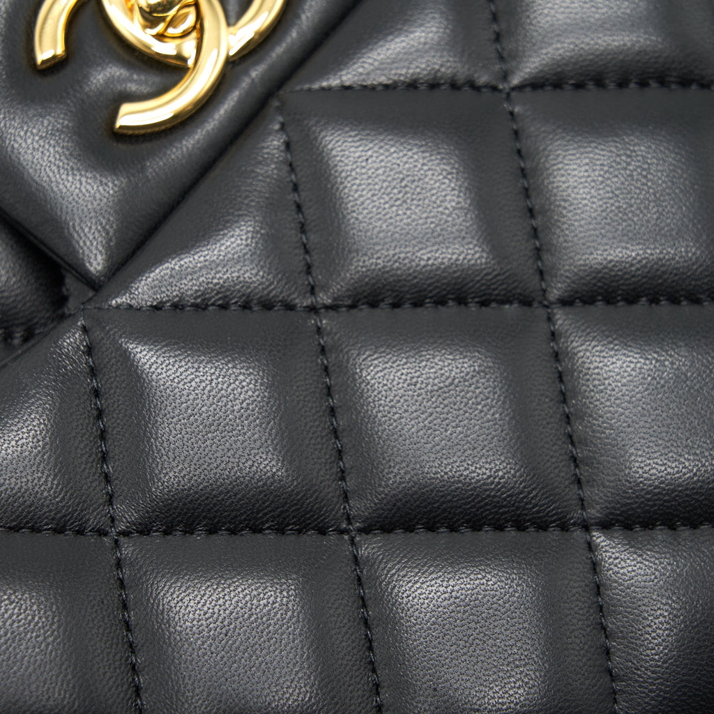 CHANEL CLASSIC DOUBLE FLAP JUMBO BAG LAMBSKIN BLACK GHW