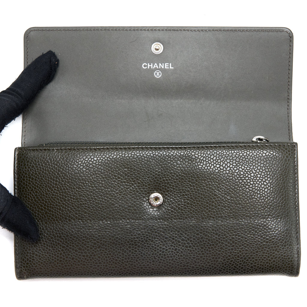 CHANEL CC LOGO FLAP LONG WALLET CAVIAR DARK OLIVE GREEN SHW