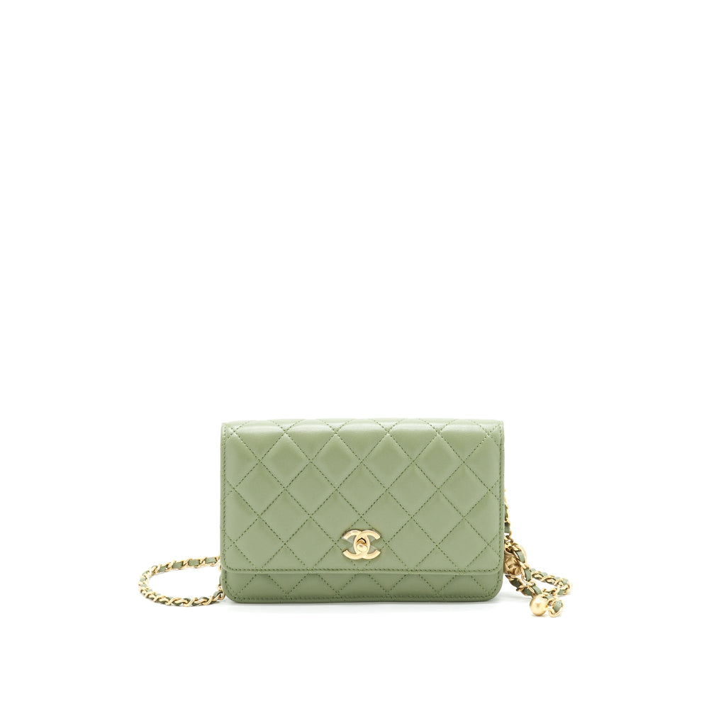CHANEL 21B GREEN GHW PEARL CRUSH WALLET ON CHAIN
