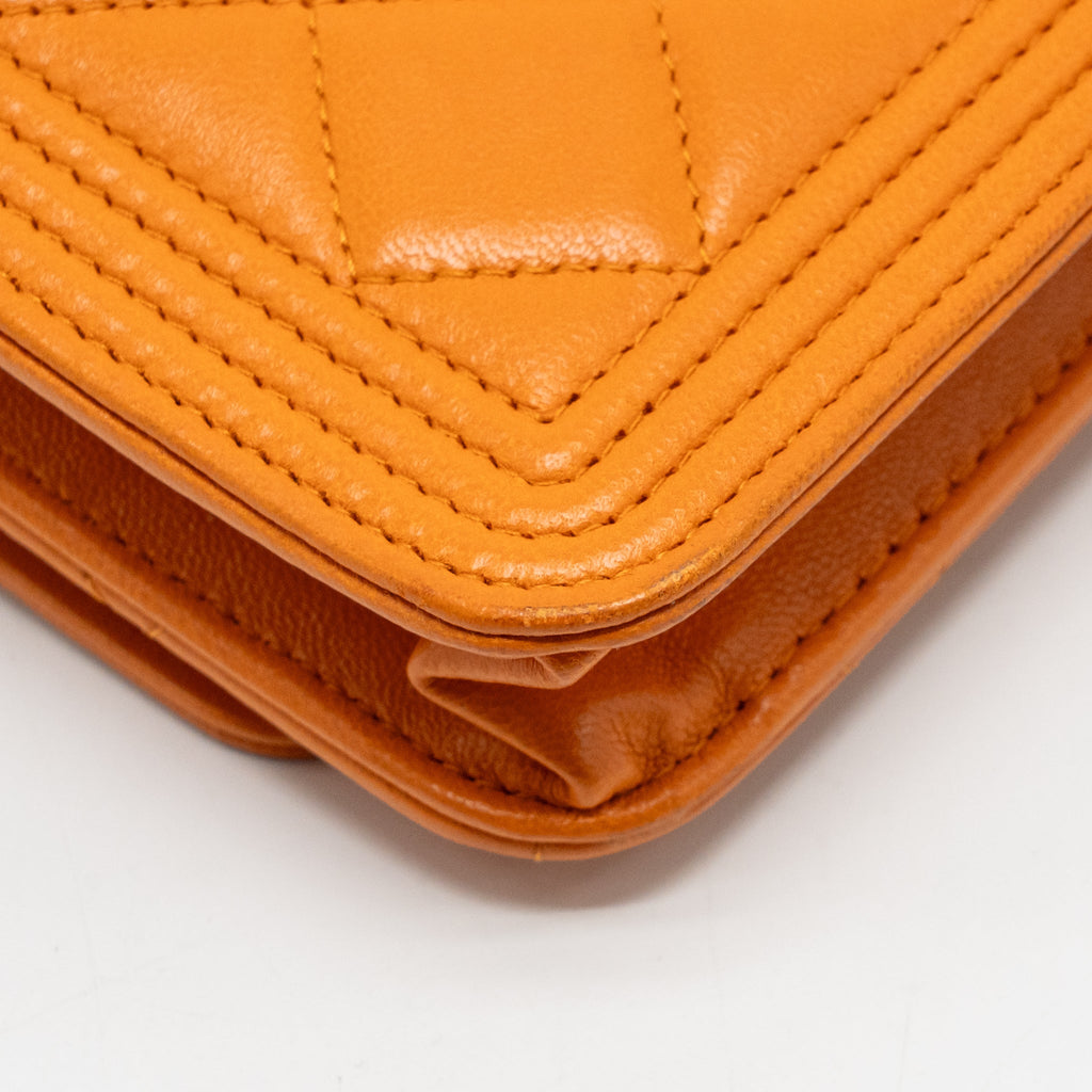 CHANEL BOY WALLET ON CHAIN LAMBSKIN ORANGE RUTHENIUM SILVER HARDWARE
