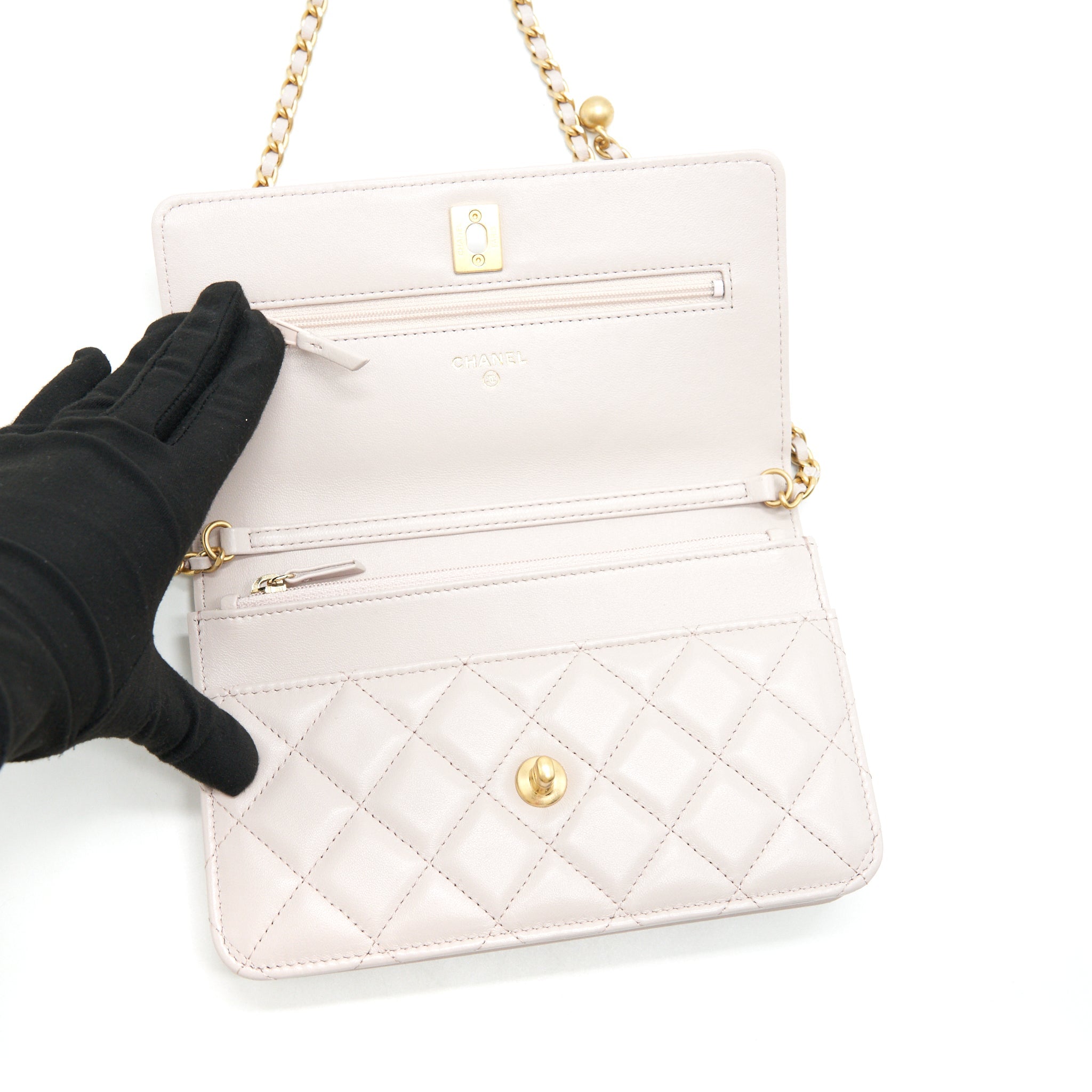 CHANEL PEARL CRUSHED PEARL WALLET ON CHAIN LILAC GHW