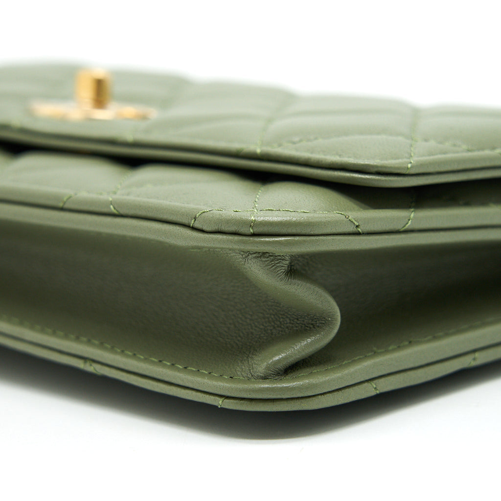 CHANEL 21B GREEN GHW PEARL CRUSH WALLET ON CHAIN