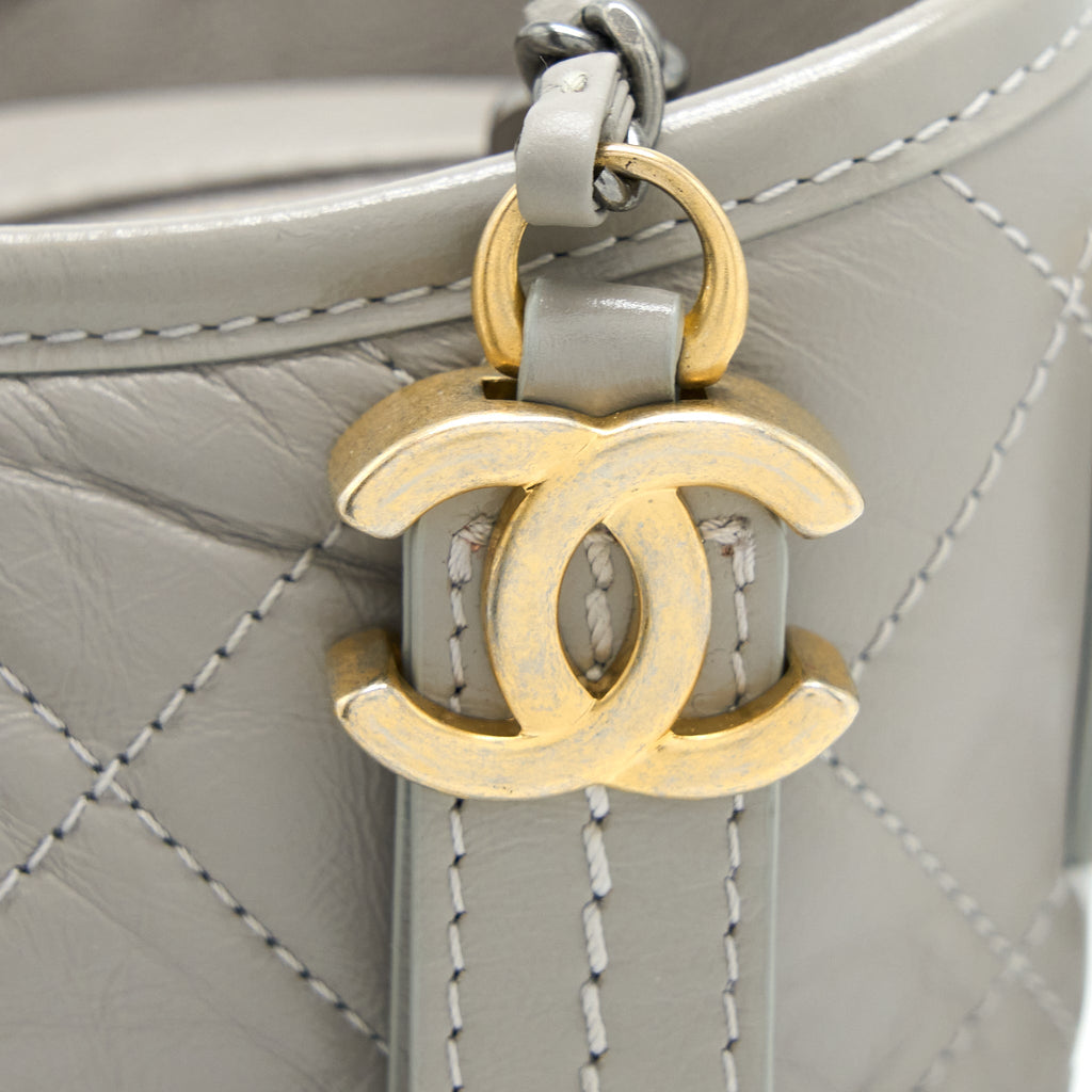 CHANEL LARGE GABRIELLE HOBO BAG AGED CALFSKIN LIGHT GREY MULTICOLOURED HARDWARE