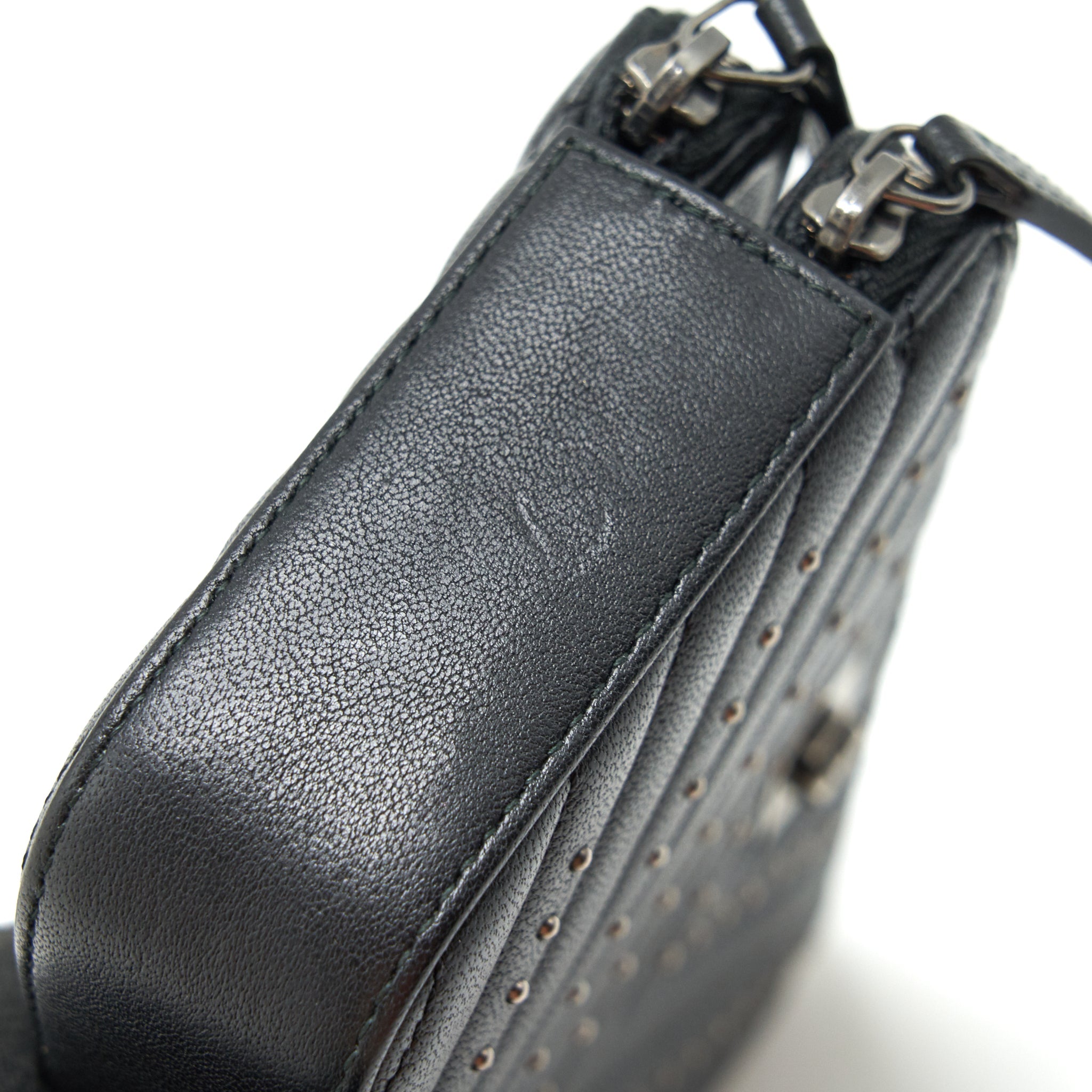 CHANEL REISSUE WALLET ON CHAIN CALFSKIN BLACK RUTHENIUM HARDWARE