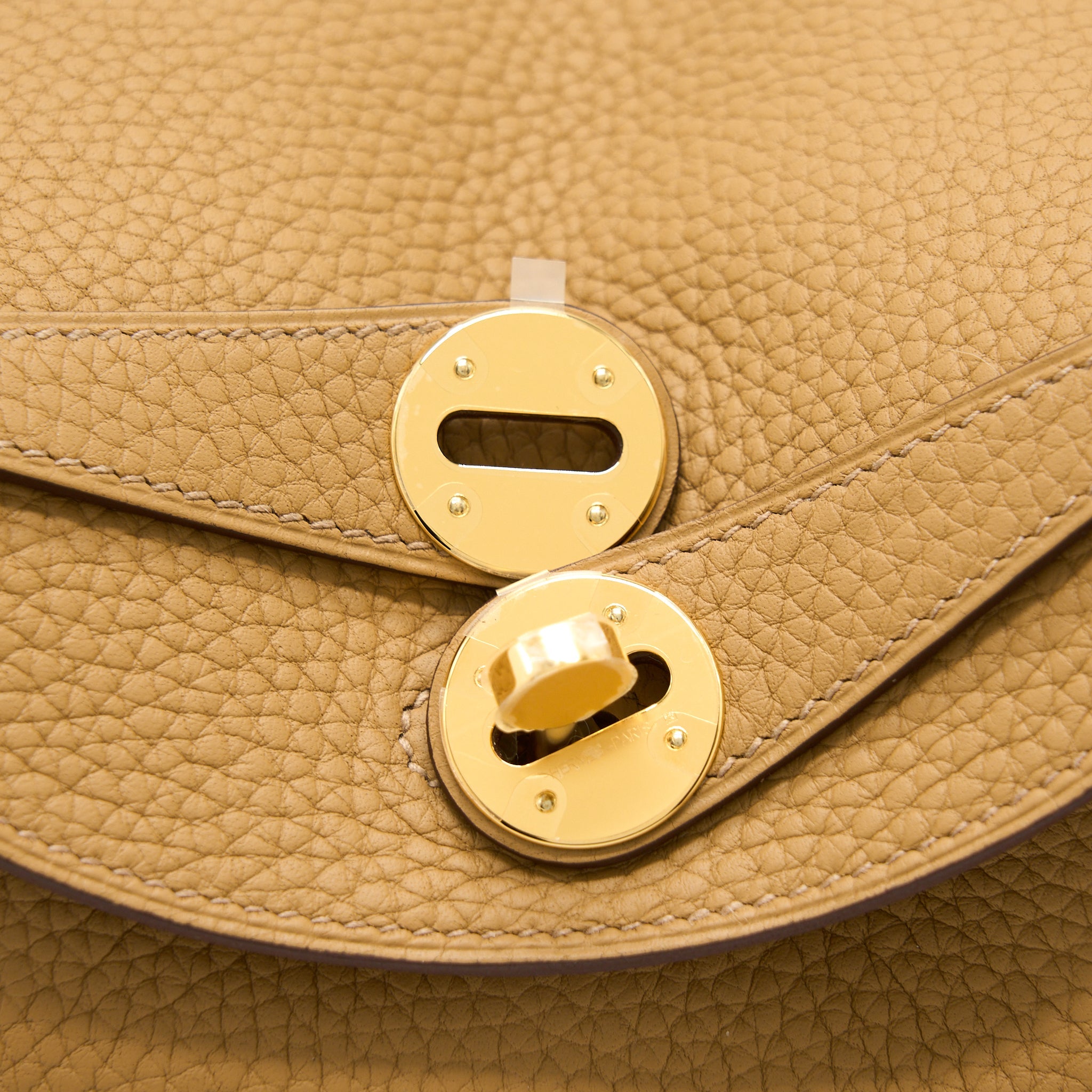 HERMES LINDY 26 CLEMENCE 4B BISCUIT GHW