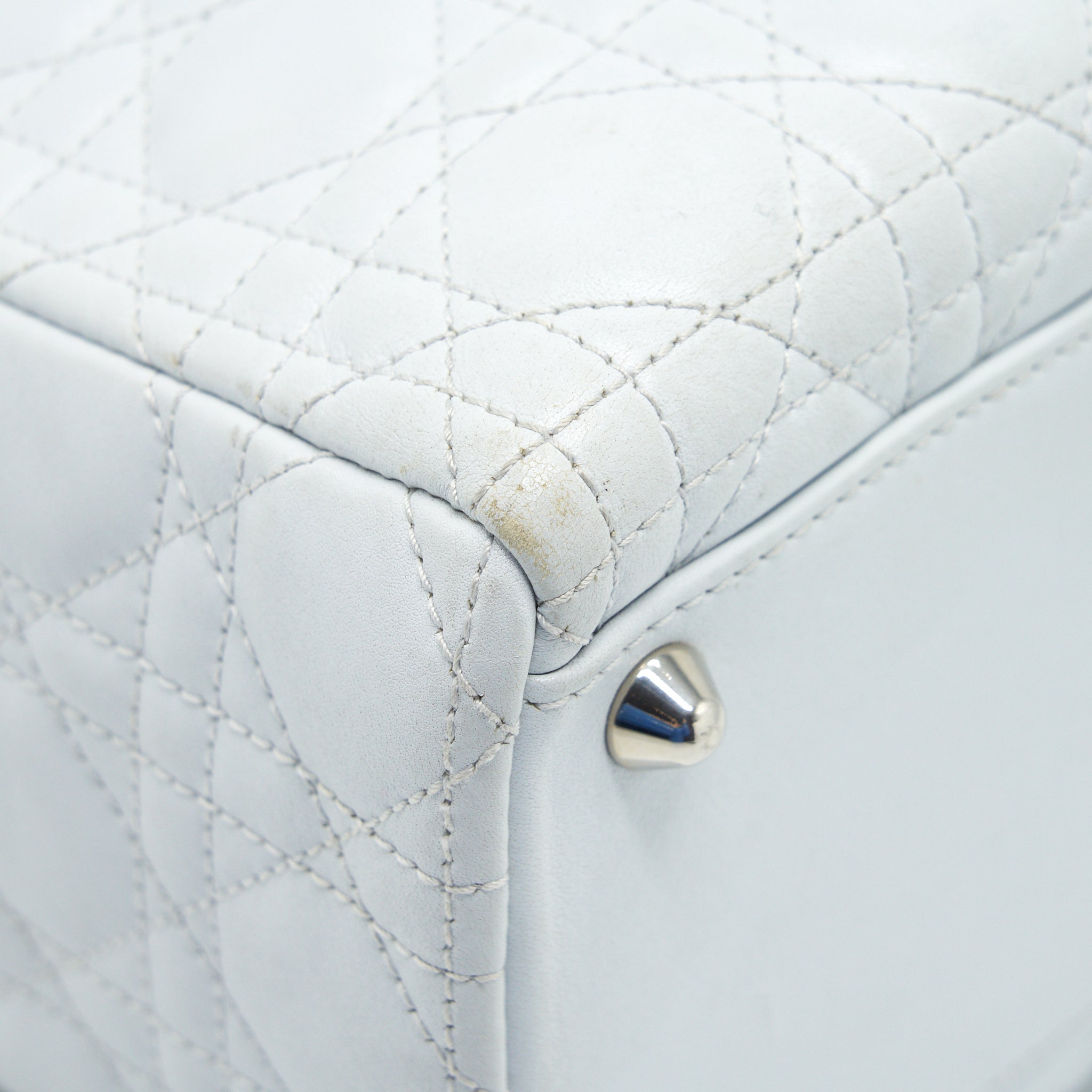 DIOR LADY DIOR BAG LARGE IN WHITE SHW