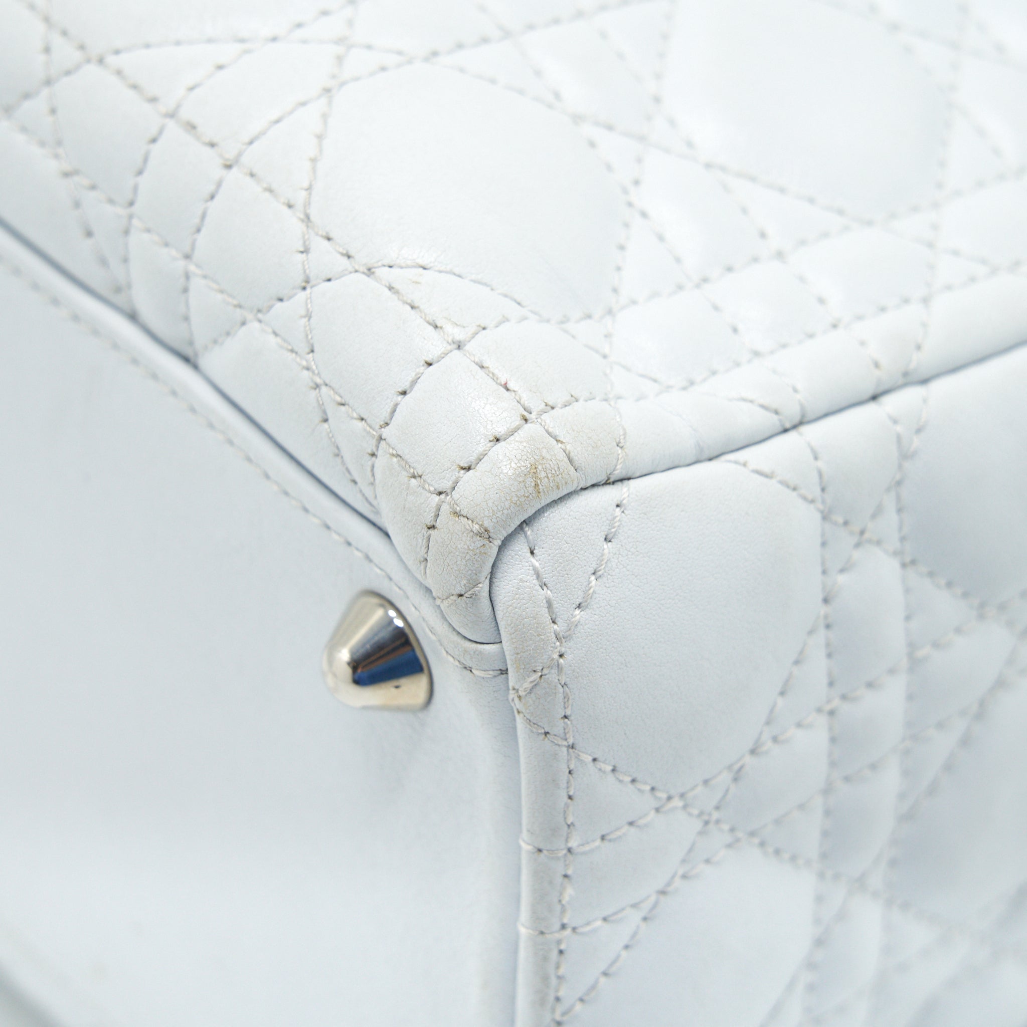 DIOR LADY DIOR BAG LARGE IN WHITE SHW