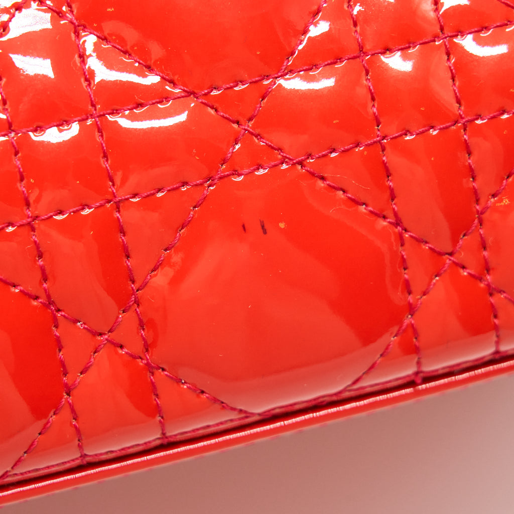 DIOR MEDIUM LADY DIOR PATENT RED SHW