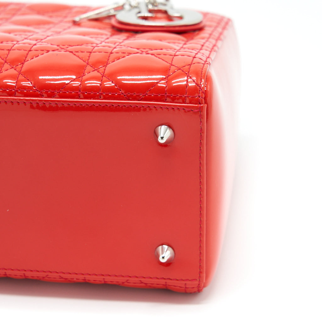 DIOR MEDIUM LADY DIOR PATENT RED SHW