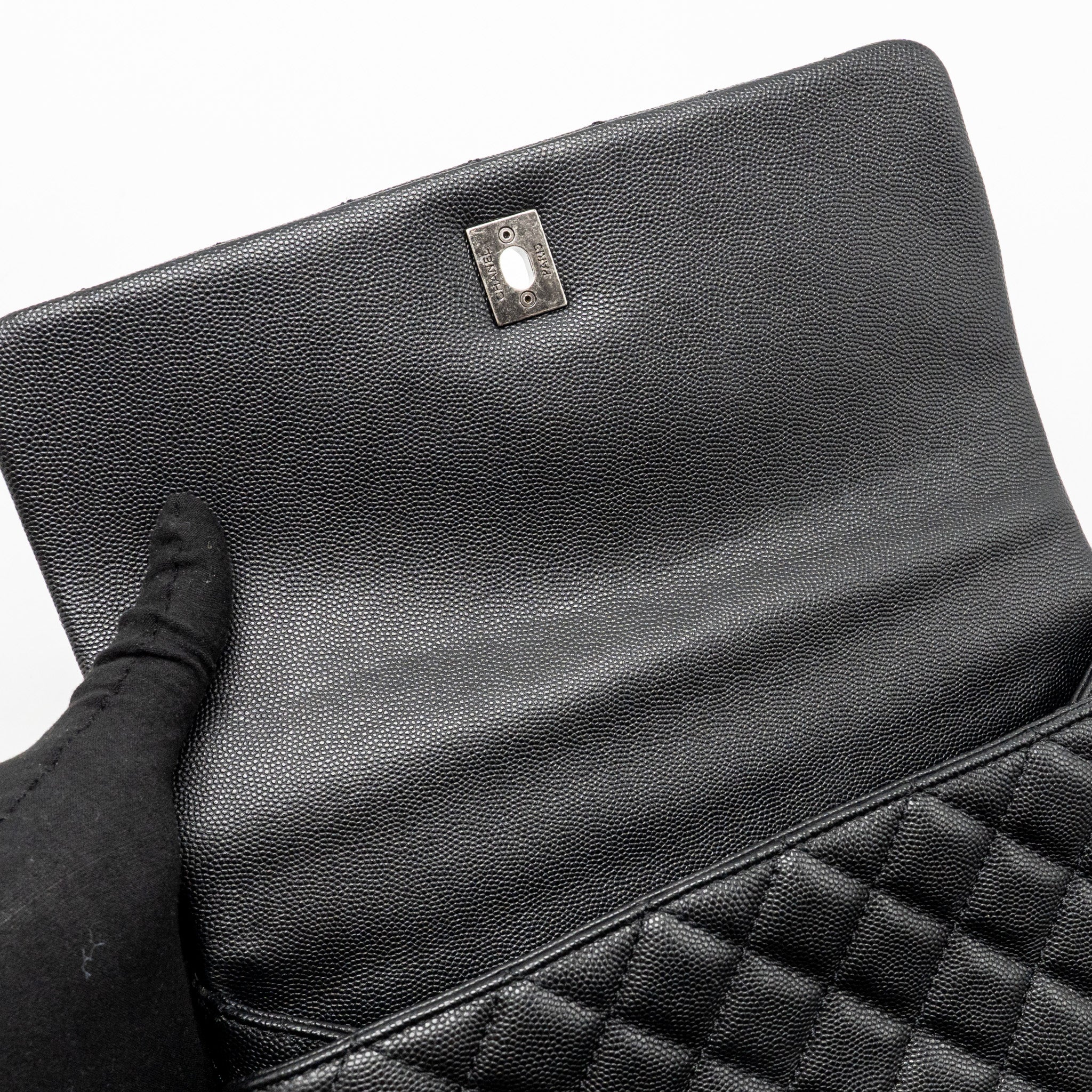 CHANEL MEDIUM COCO HANDLE CAVIAR/LIZARD HANDLE BLACK/BURGUNDY RUTHENIUM HARDWARE