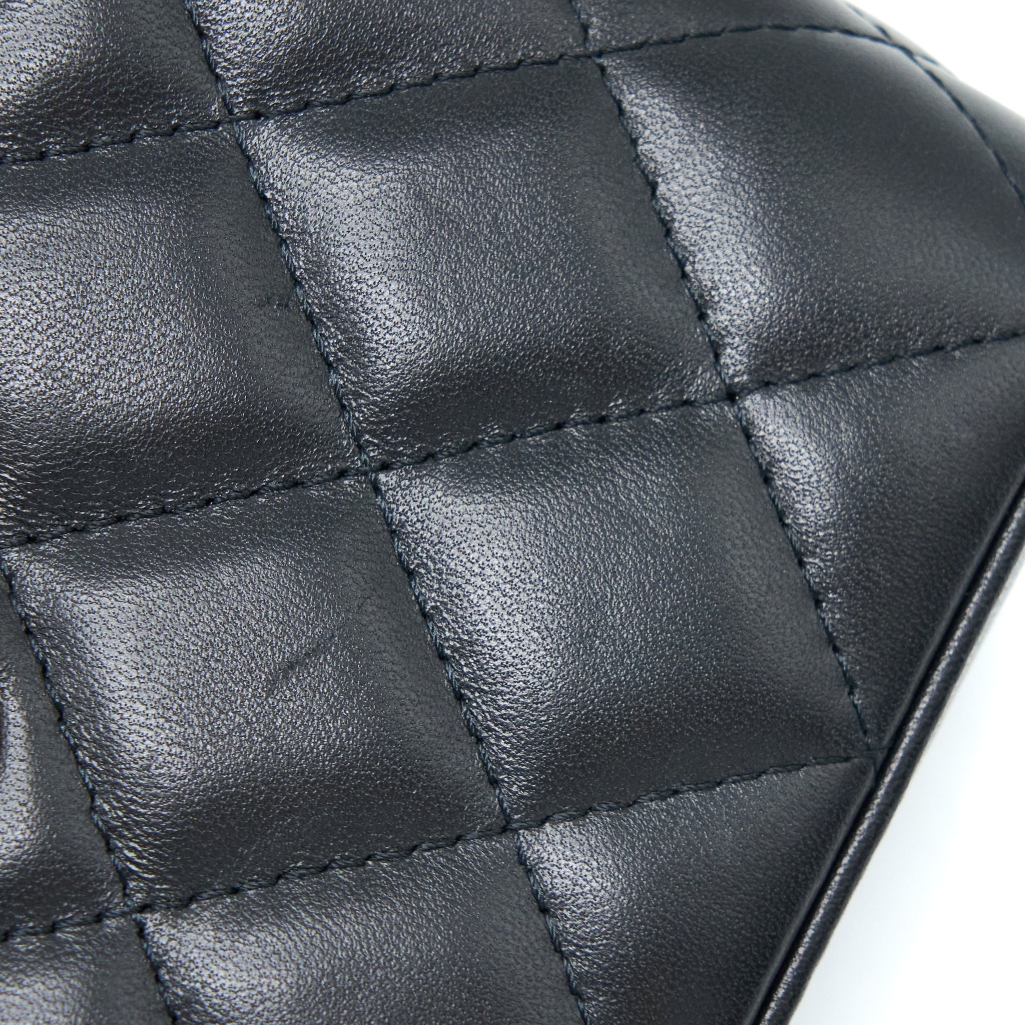 CHANEL PEAR CRUSH LONG VANITY WITH CHAIN LAMBSKIN BLACK GHW