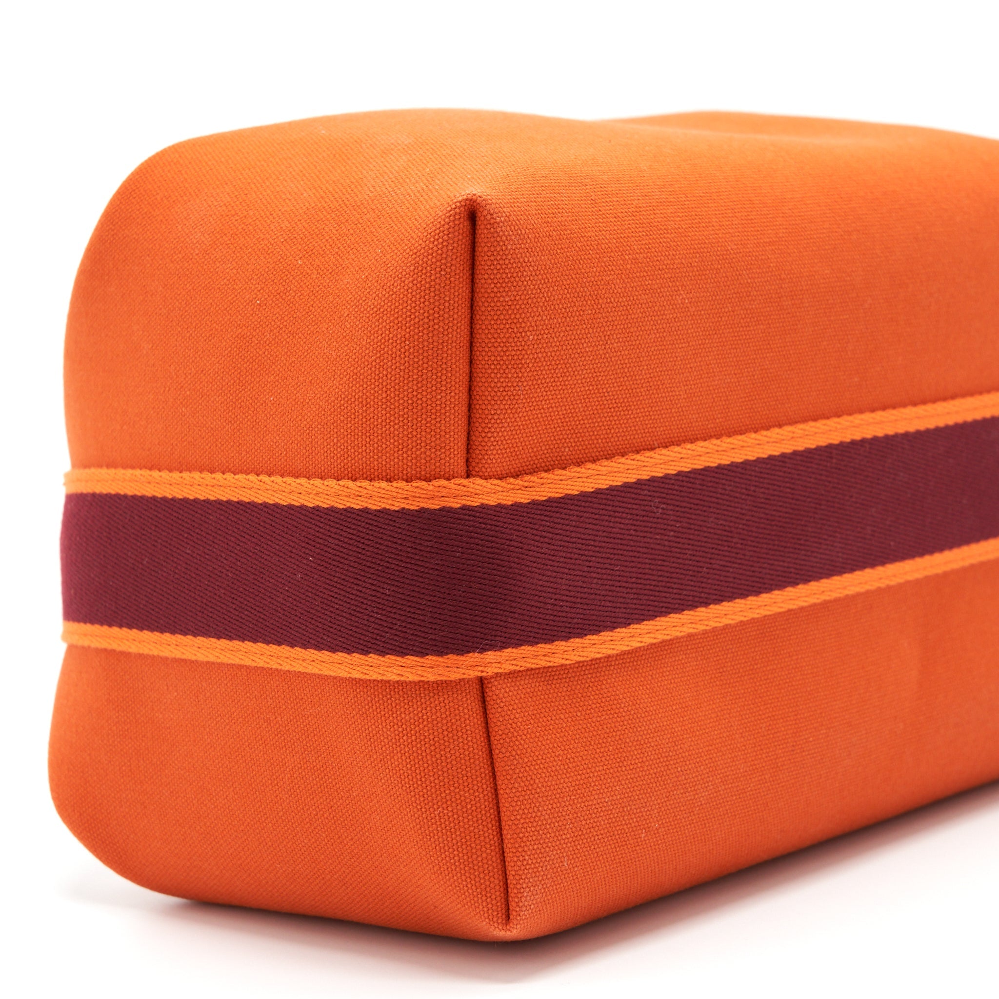 HERMES LARGE TROUSSE DE TOILETTE BRIDE A BRADC ORANGE FEU