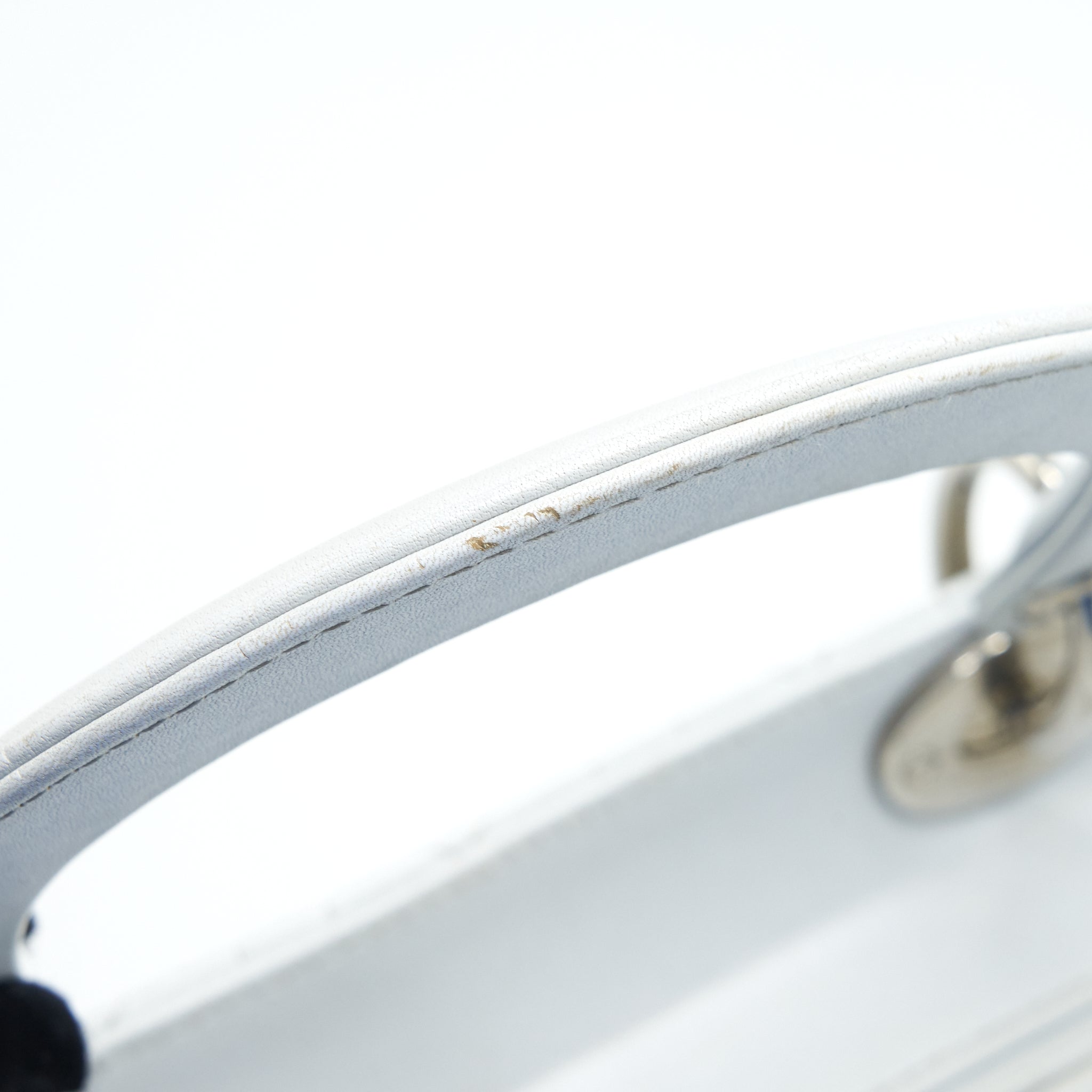DIOR LADY DIOR BAG LARGE IN WHITE SHW