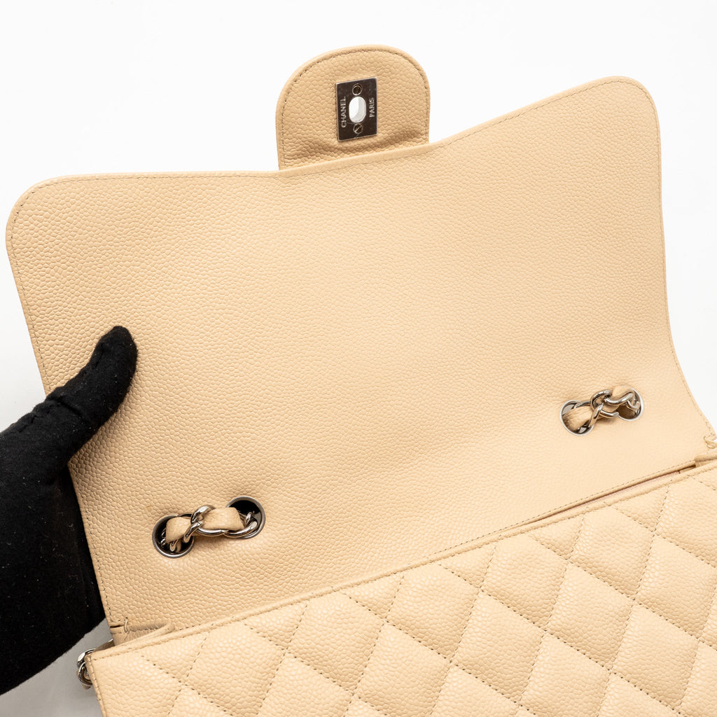CHANEL JUMBO CLASSIC SINGLE FLAP BAG CAVIAR BEIGE SHW