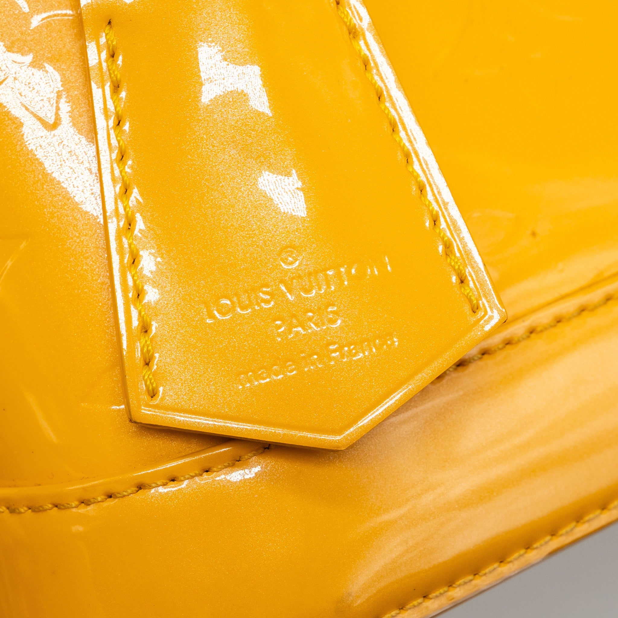 LOUIS VUITTON ALMA BB PATENT YELLOW LGHW