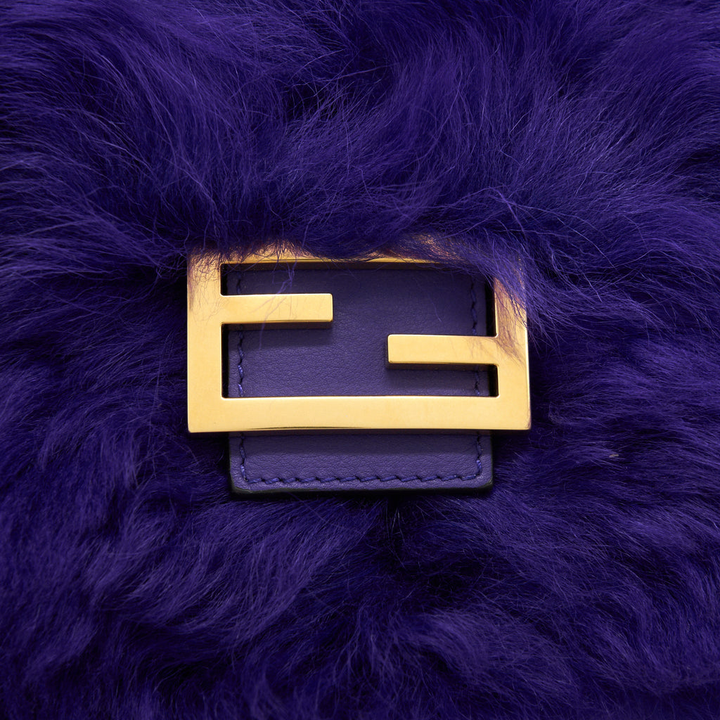 FENDI BAGUETTE FUR HANDBAG PURPLE