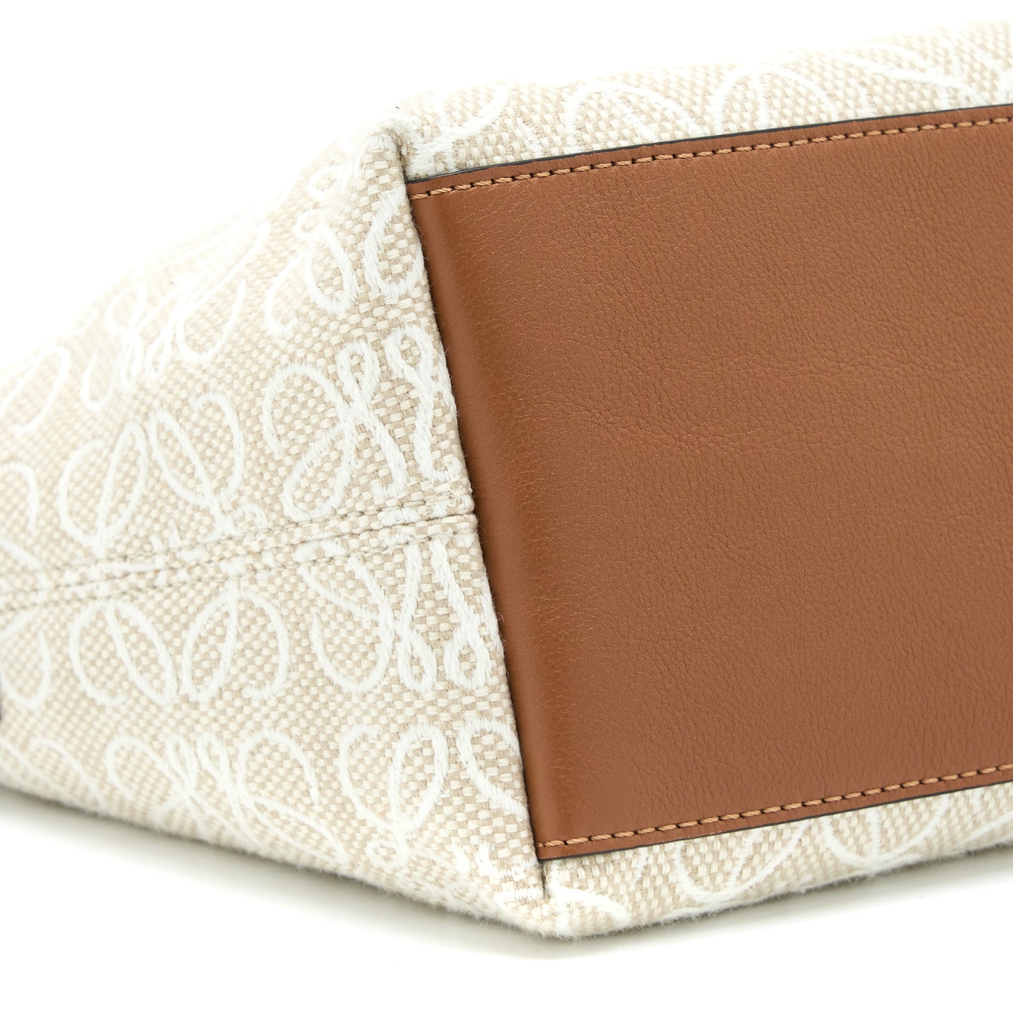 LOEWE SMALL CUBI BAG IN ANAGRAM JACQUARD/CALFSKIN ECRU/TAN GHW